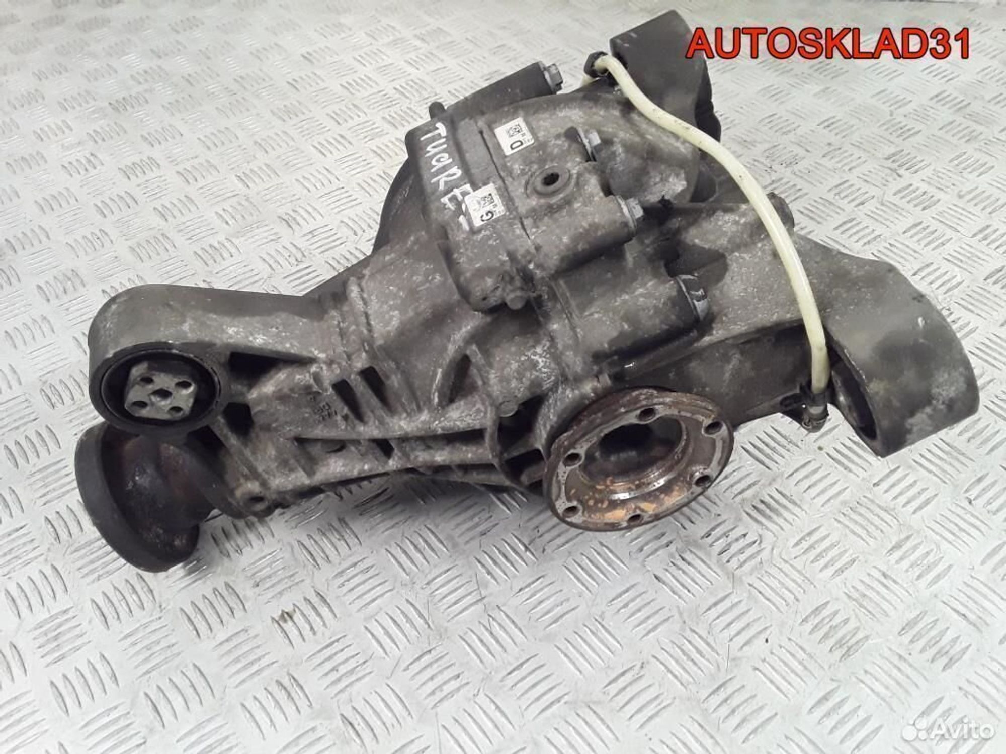 Редуктор заднего моста Volkswagen Touareg 5,0 TDI, 14300 рублей, Дубовое