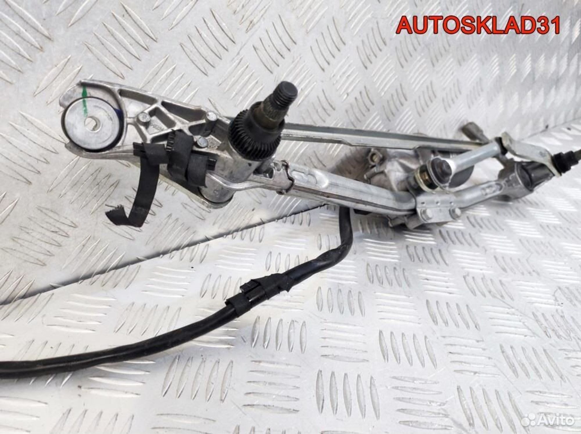 Трапеция стеклоочистителей BMW E90 61617161711, 4100 рублей, Дубовое