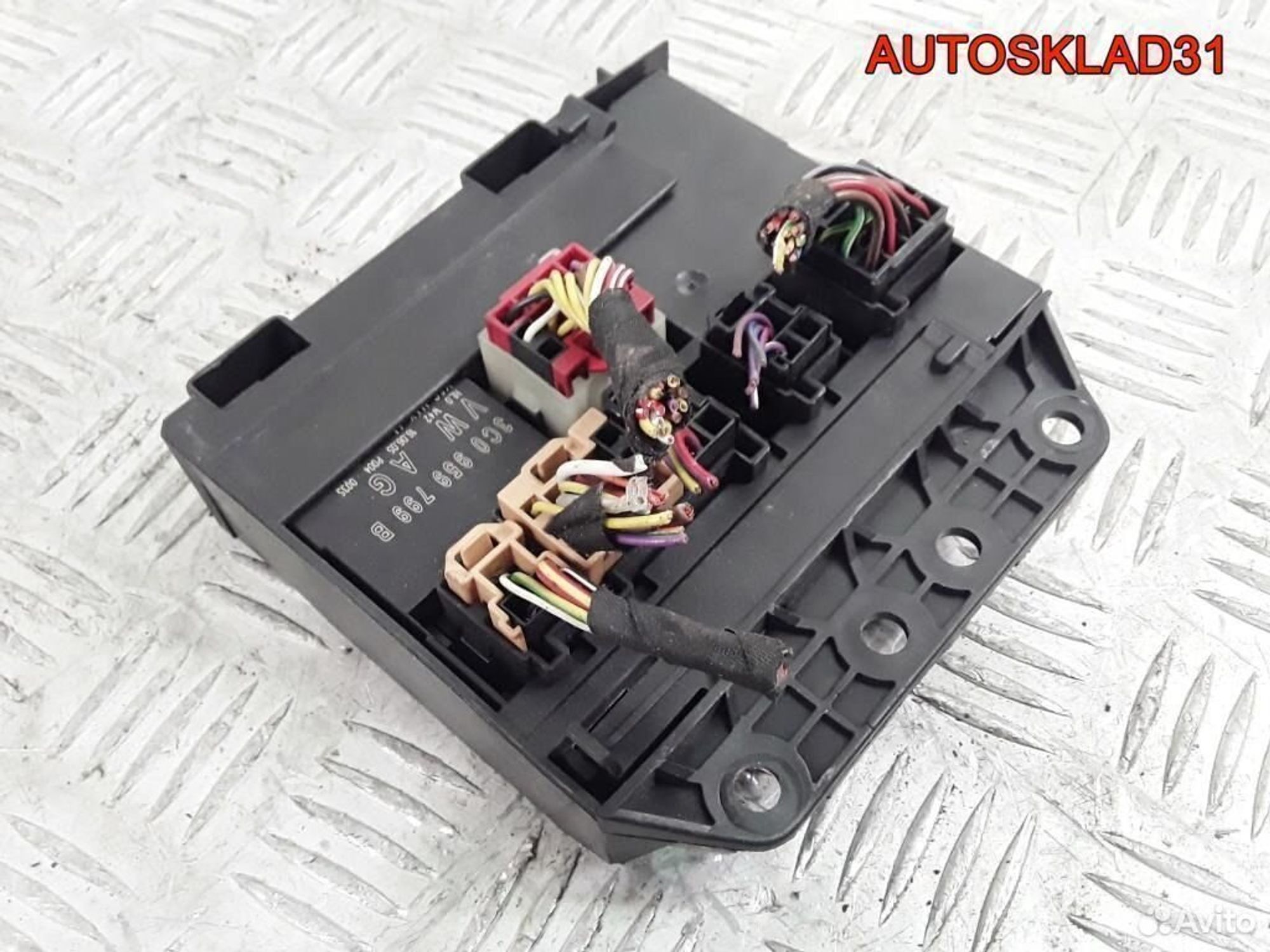 Блок комфорта Volkswagen Passat B6 3C0959799B, 2900 рублей, Дубовое