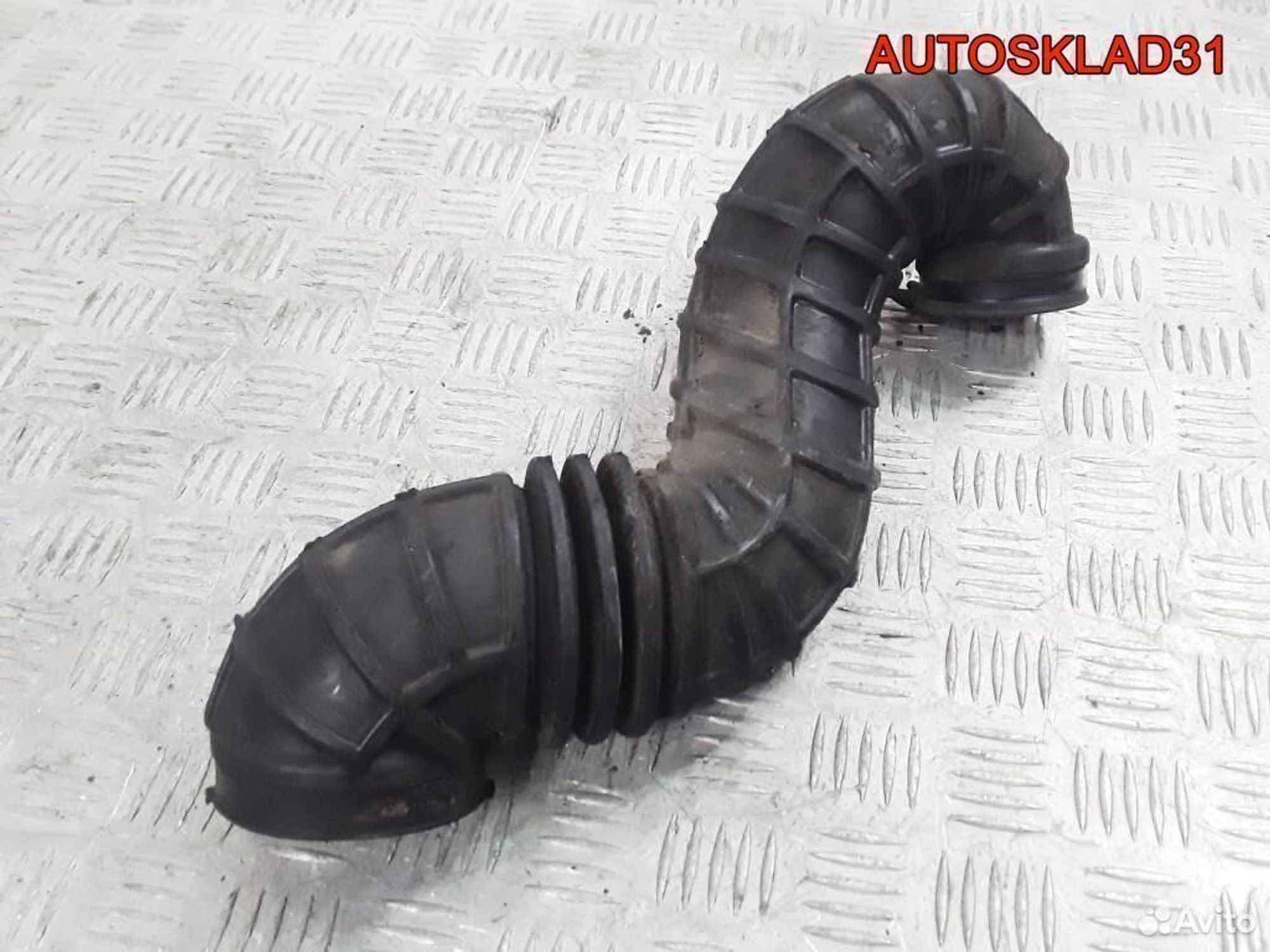 Гофра воздуховода Audi 100 C4 2,5 AAT 4A0145747A, 1300 рублей, Дубовое