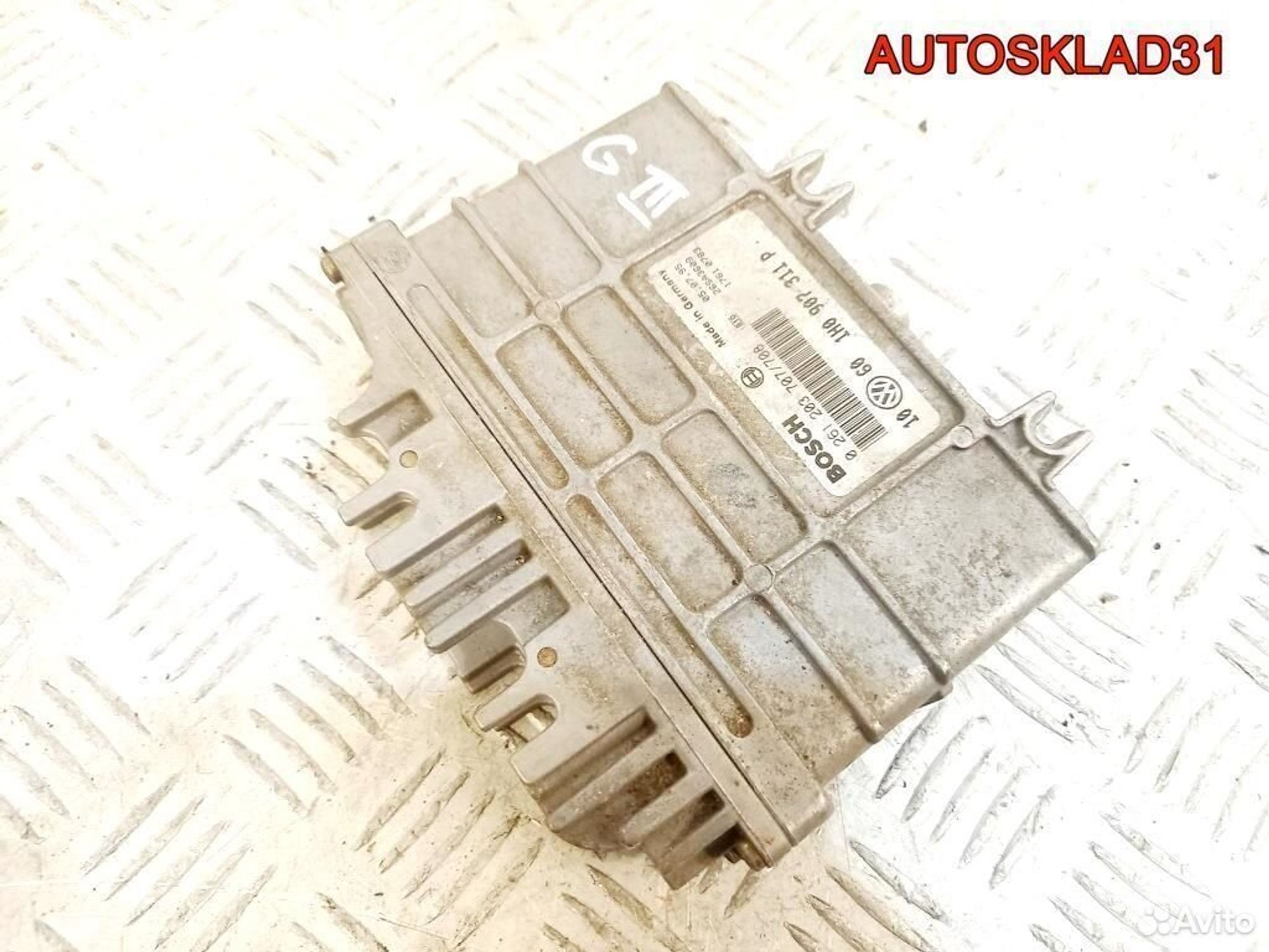 Блок ЭБУ VW Golf 1.8 ADZ 1H0907311P Бензин, 1500 рублей, Дубовое