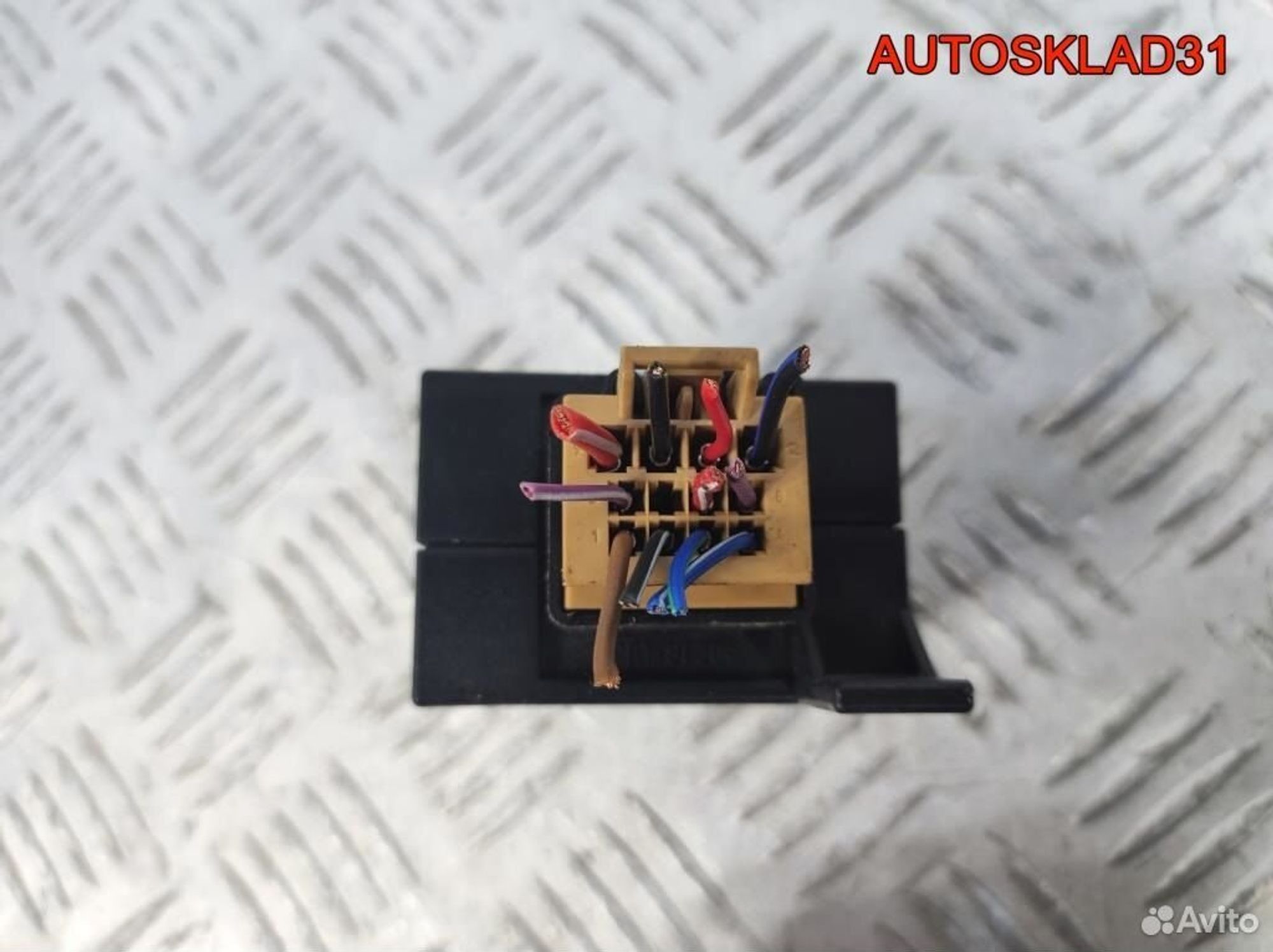 Блок комфорта сиденья Audi A8 4E 4E0959772, 1100 рублей, Дубовое