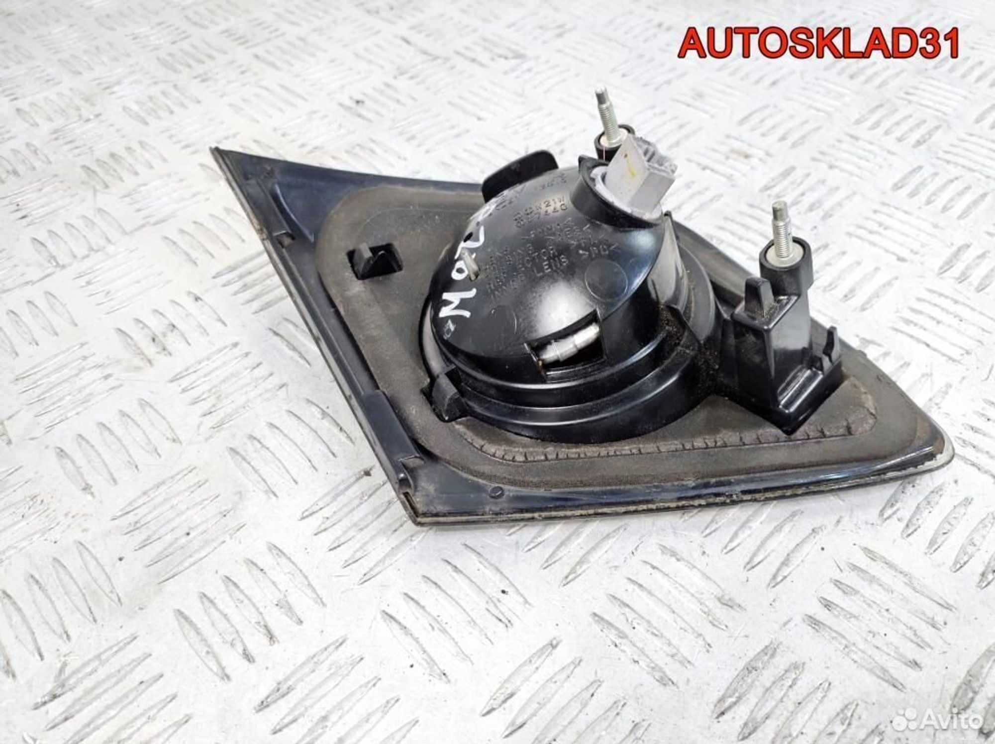 Фонарь задний внутренний правый Mazda 3 BK P2913R, 2100 рублей, Дубовое