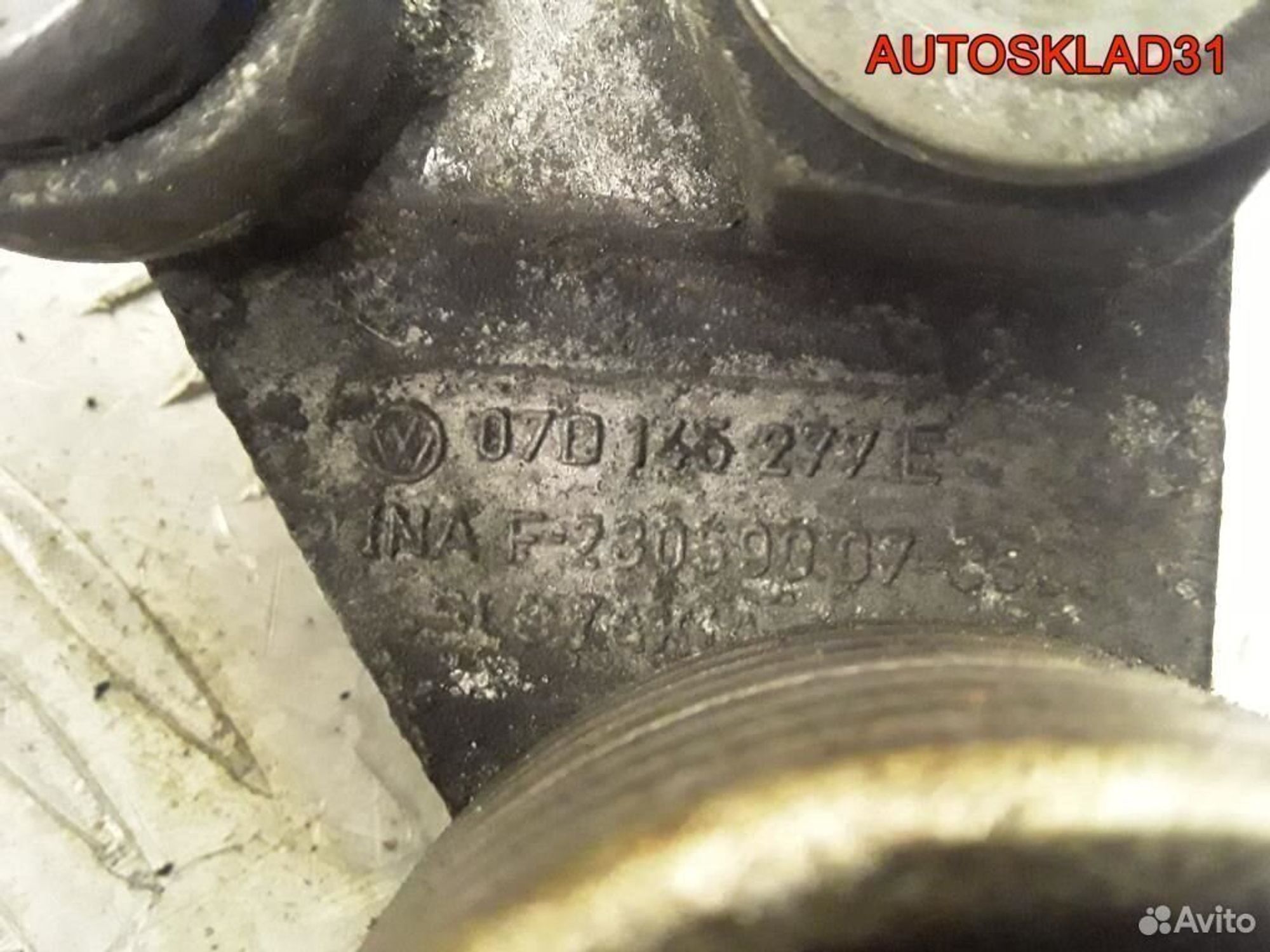 Натяжитель ремня VW Passat B5+ 4.0 BDN 07D145277E, 500 рублей, Дубовое