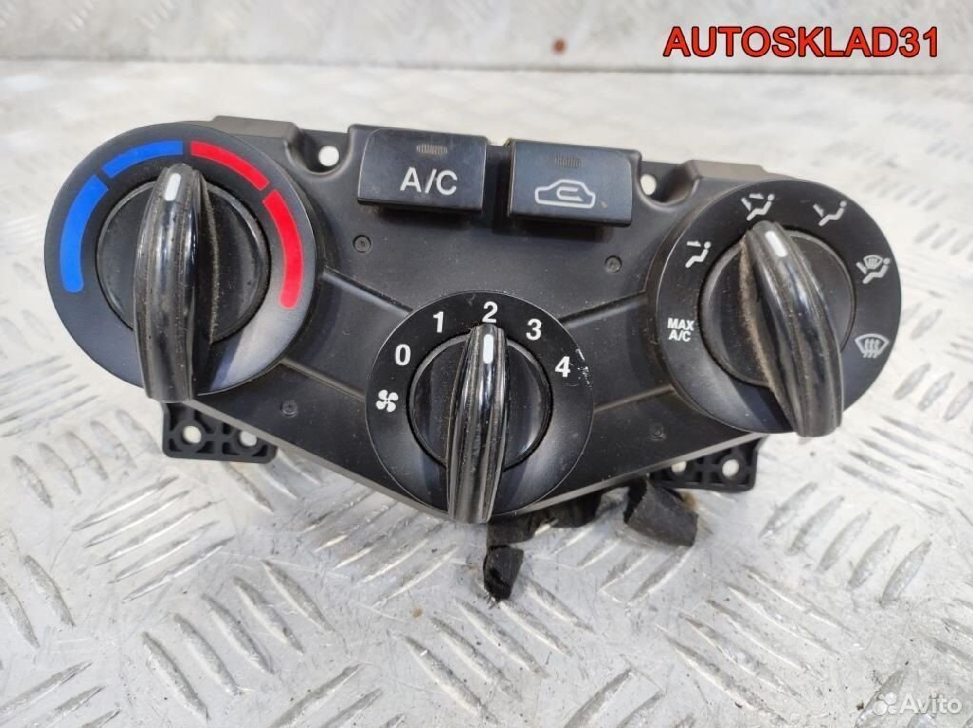 Блок управления отопителем Kia Rio 972501G000, 1300 рублей, Дубовое