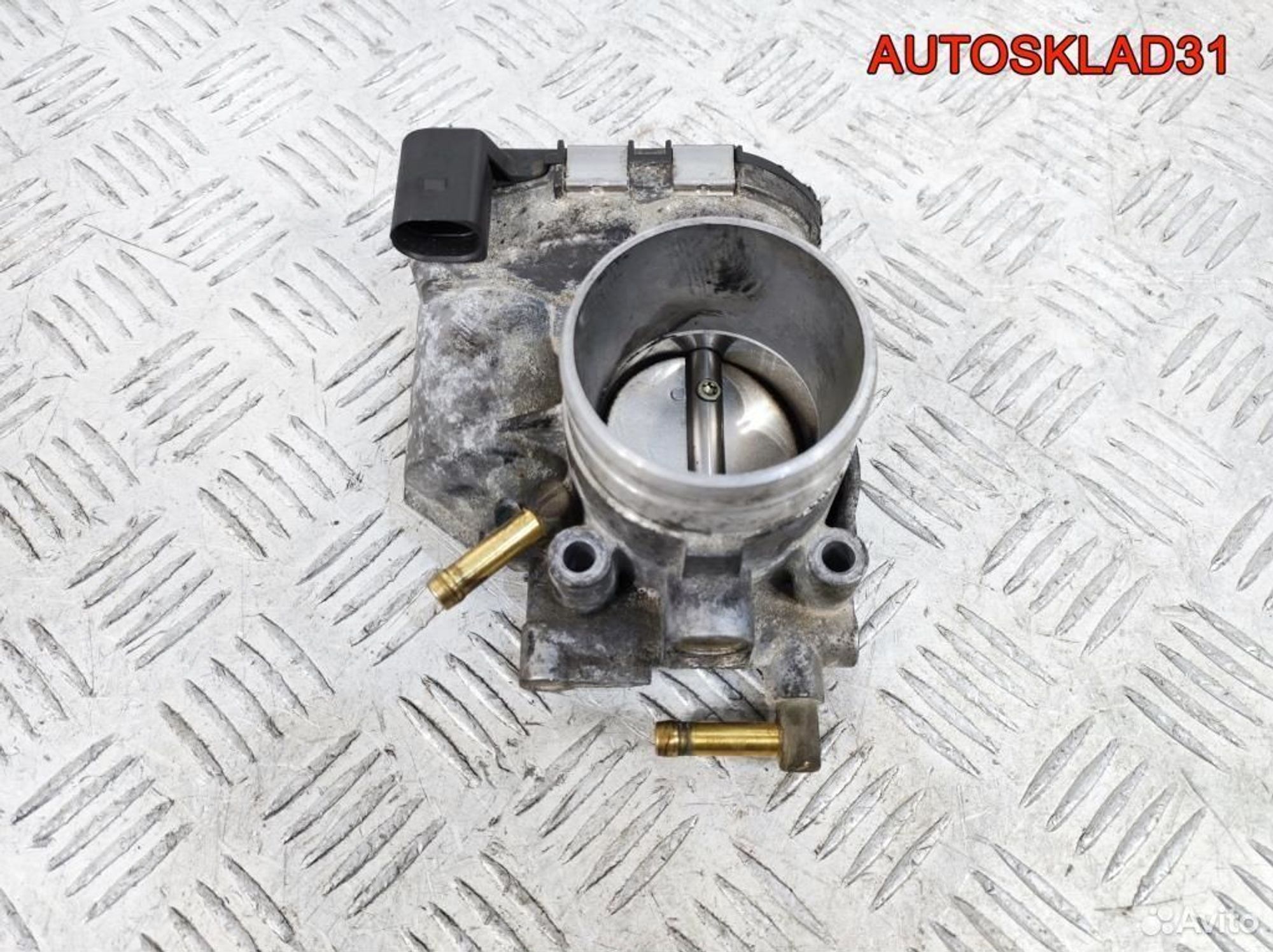 Заслонка дроссельная VW Golf 1.6 BAD 036133062D, 5000 рублей, Дубовое