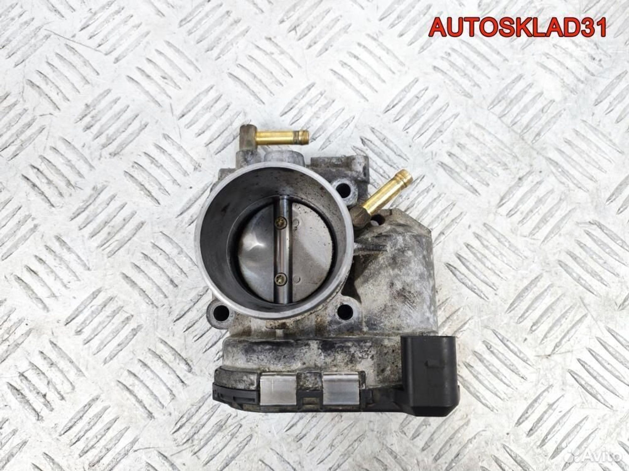 Заслонка дроссельная VW Golf 1.6 BAD 036133062D, 5000 рублей, Дубовое