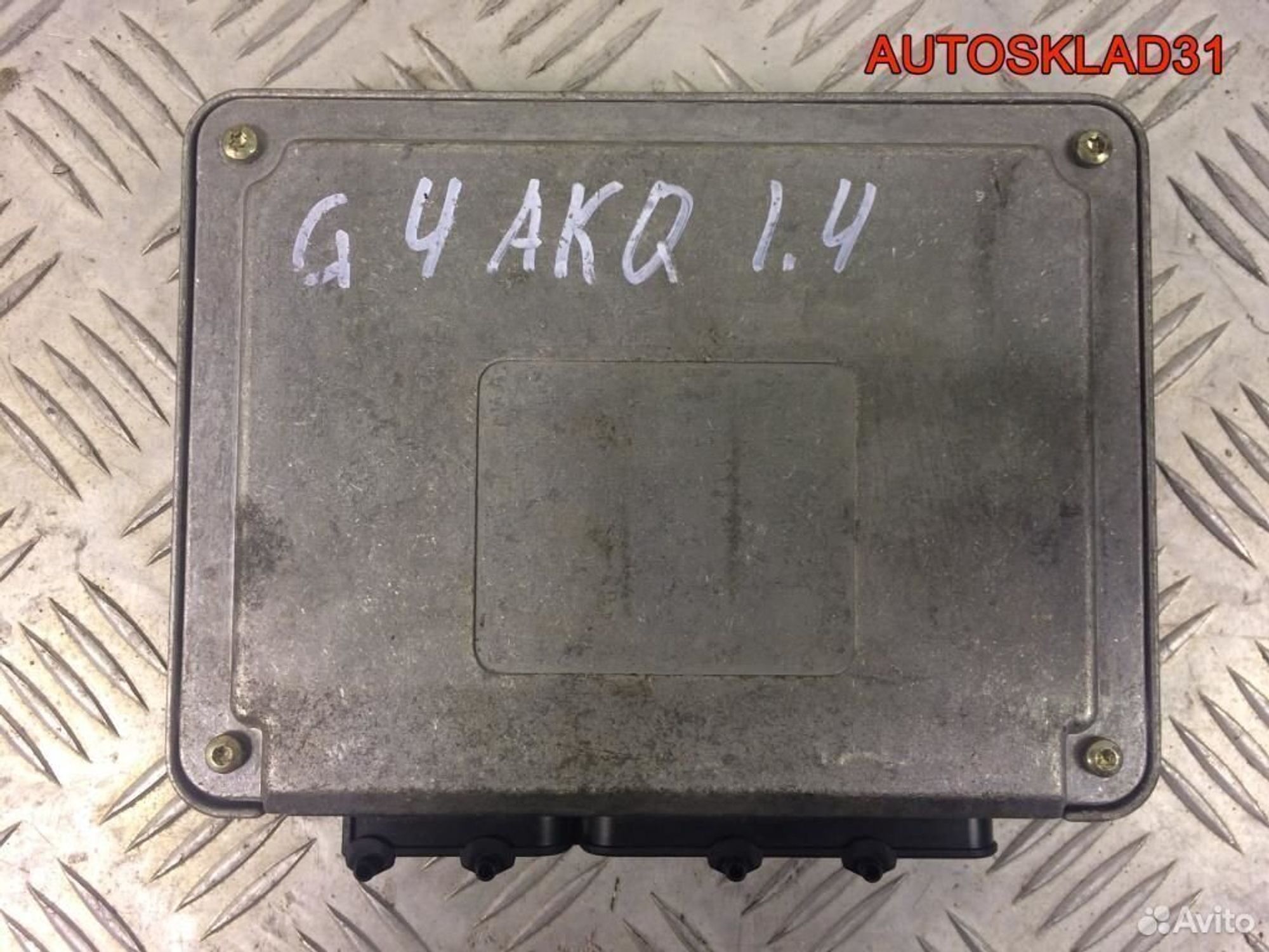 Эбу Volkswagen Golf 4 1.4 AKQ 036906014M, 2600 рублей, Дубовое