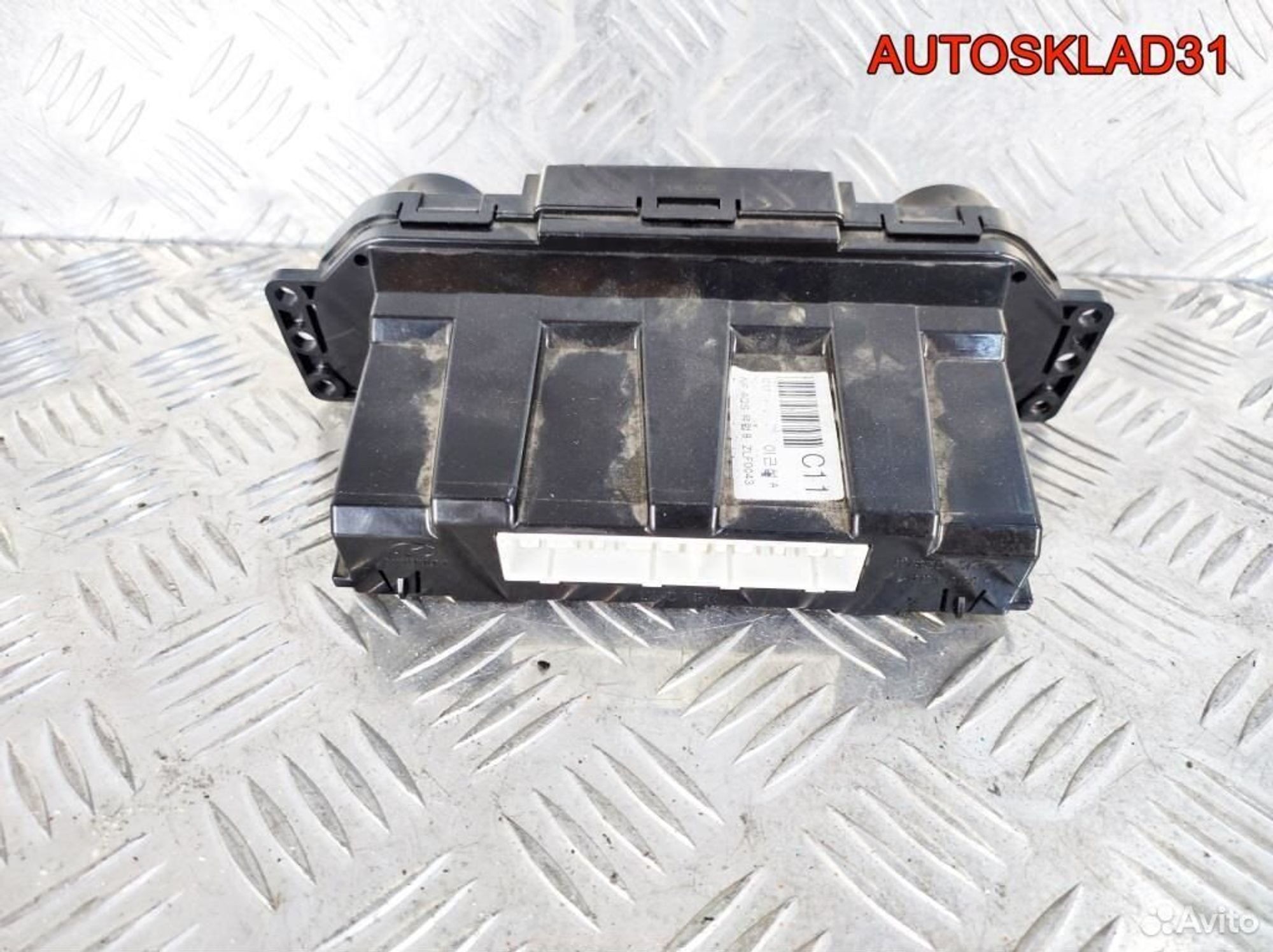 Блок климата Hyundai Sonata 5 NF 972503kxxx, 10200 рублей, Дубовое