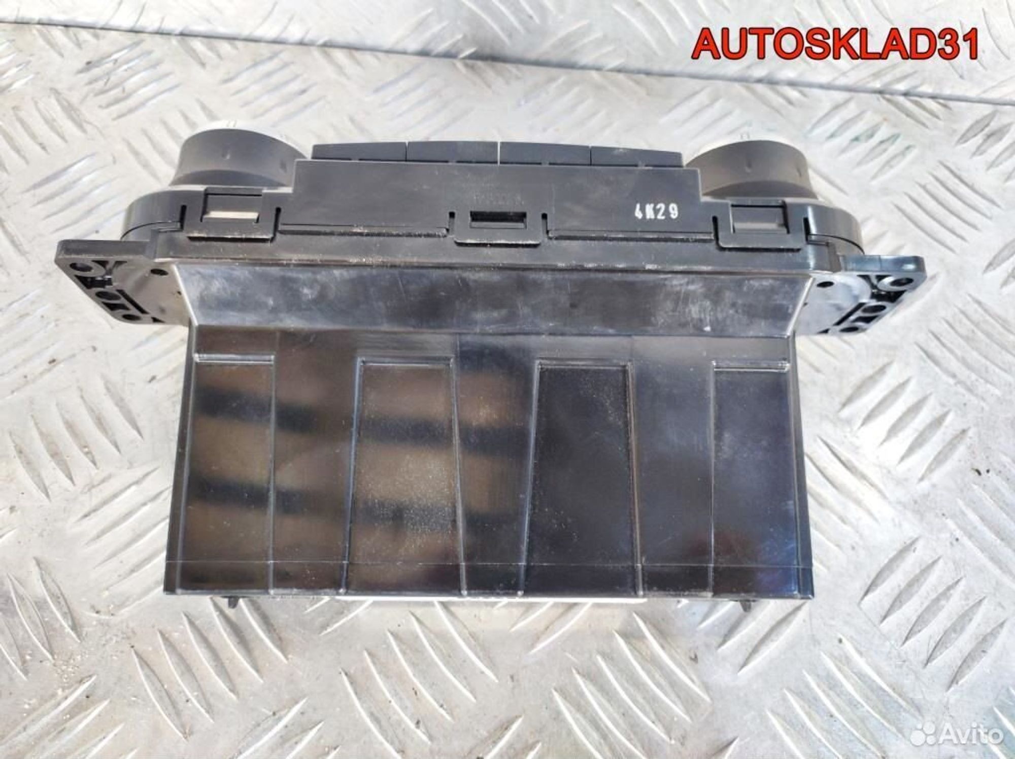 Блок климата Hyundai Sonata 5 NF 972503kxxx, 10200 рублей, Дубовое