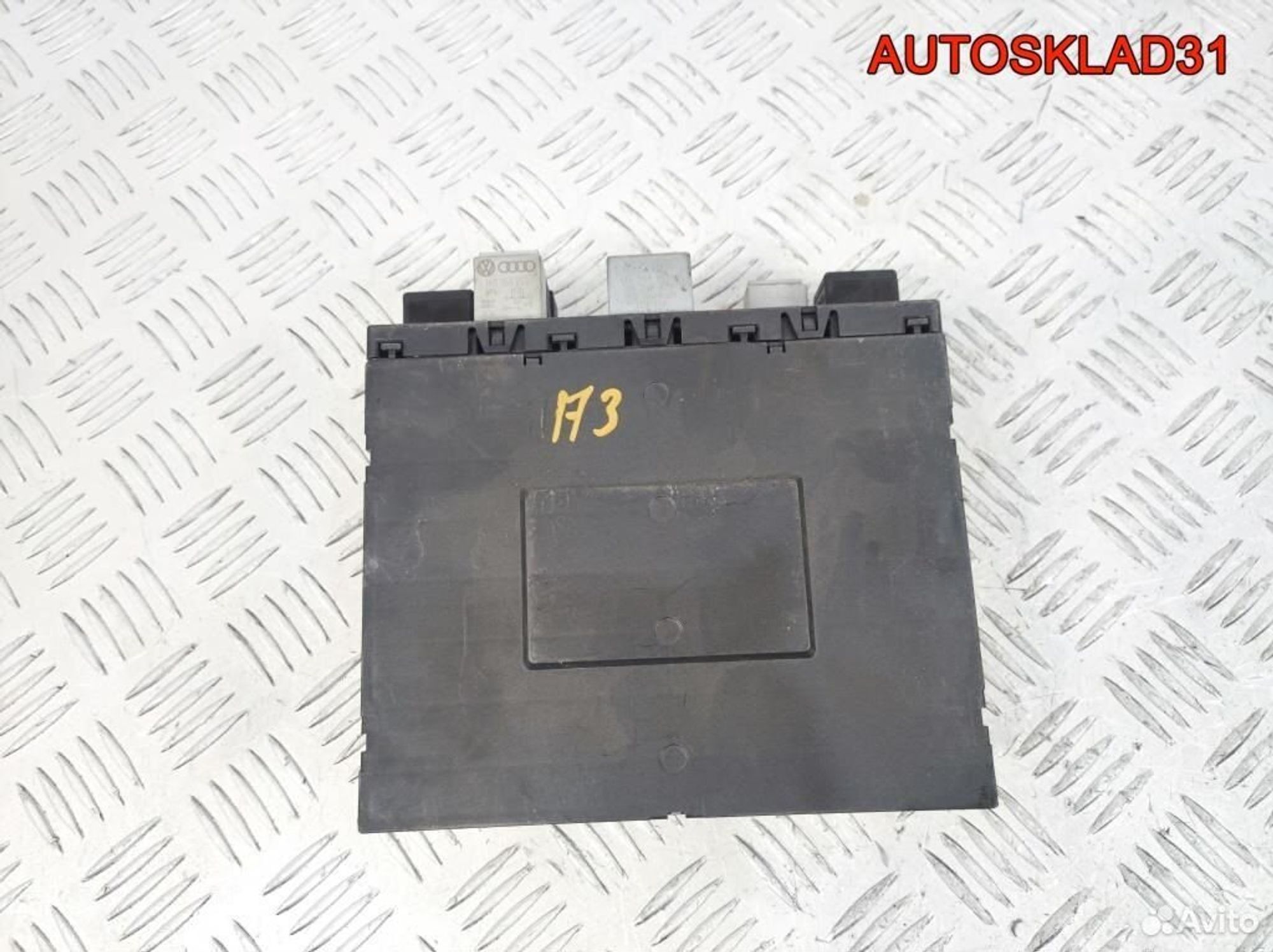 Блок комфорта Volkswagen Passat B6 3C0937049E, 2100 рублей, Дубовое