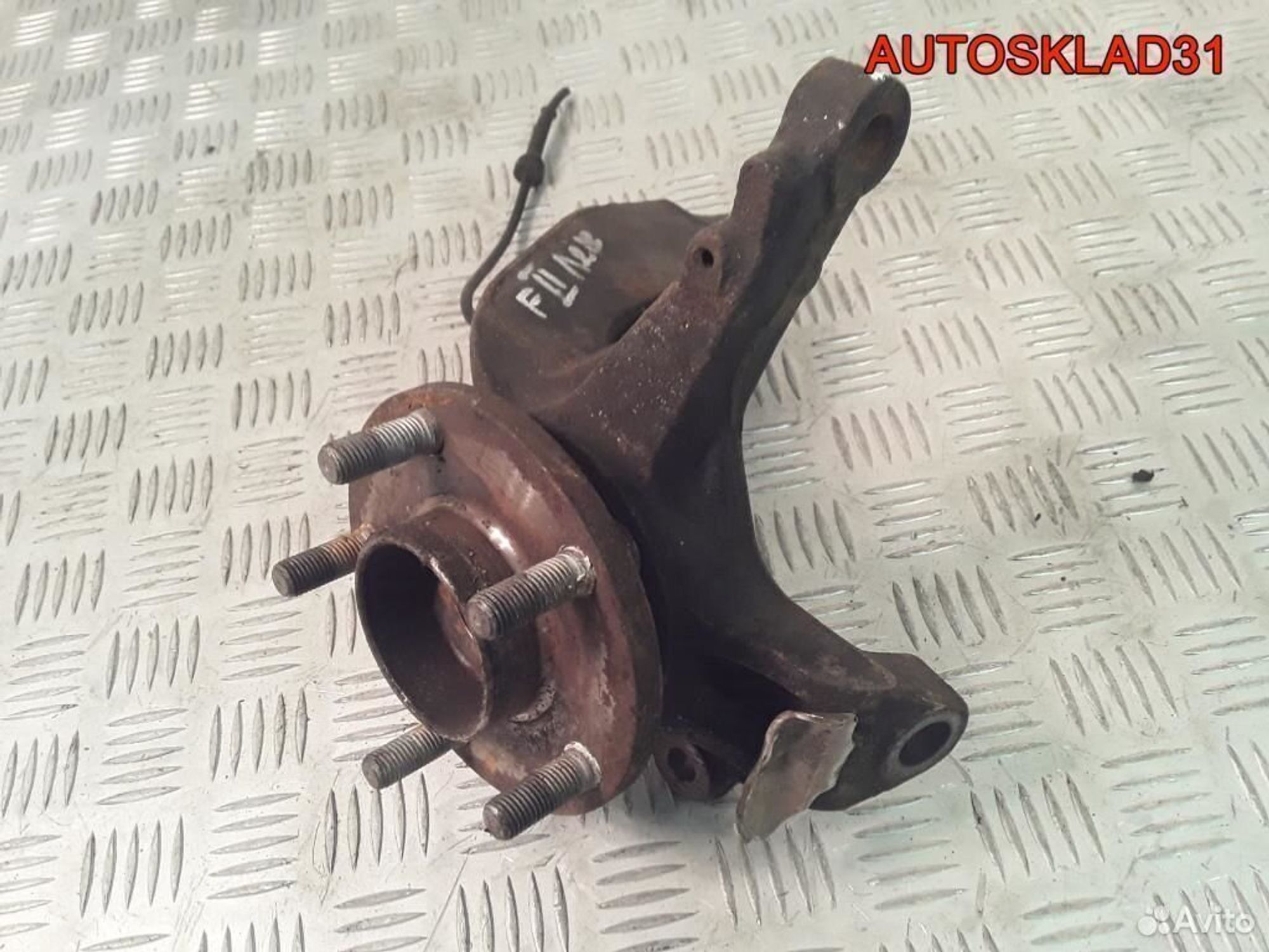 Кулак поворотный передний левый Ford Focus 2, 3600 рублей, Дубовое