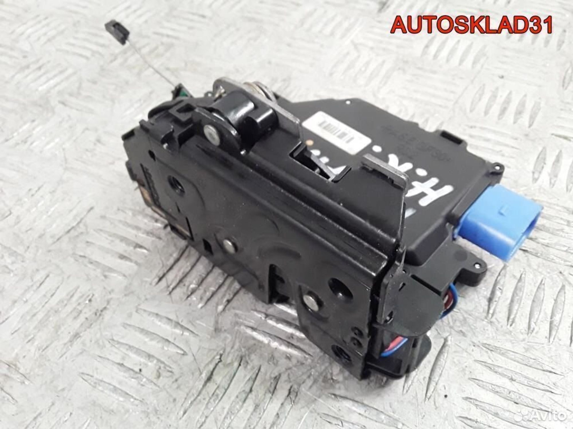 Замок двери задней правой VW Touareg 7L0839016D, 4100 рублей, Дубовое