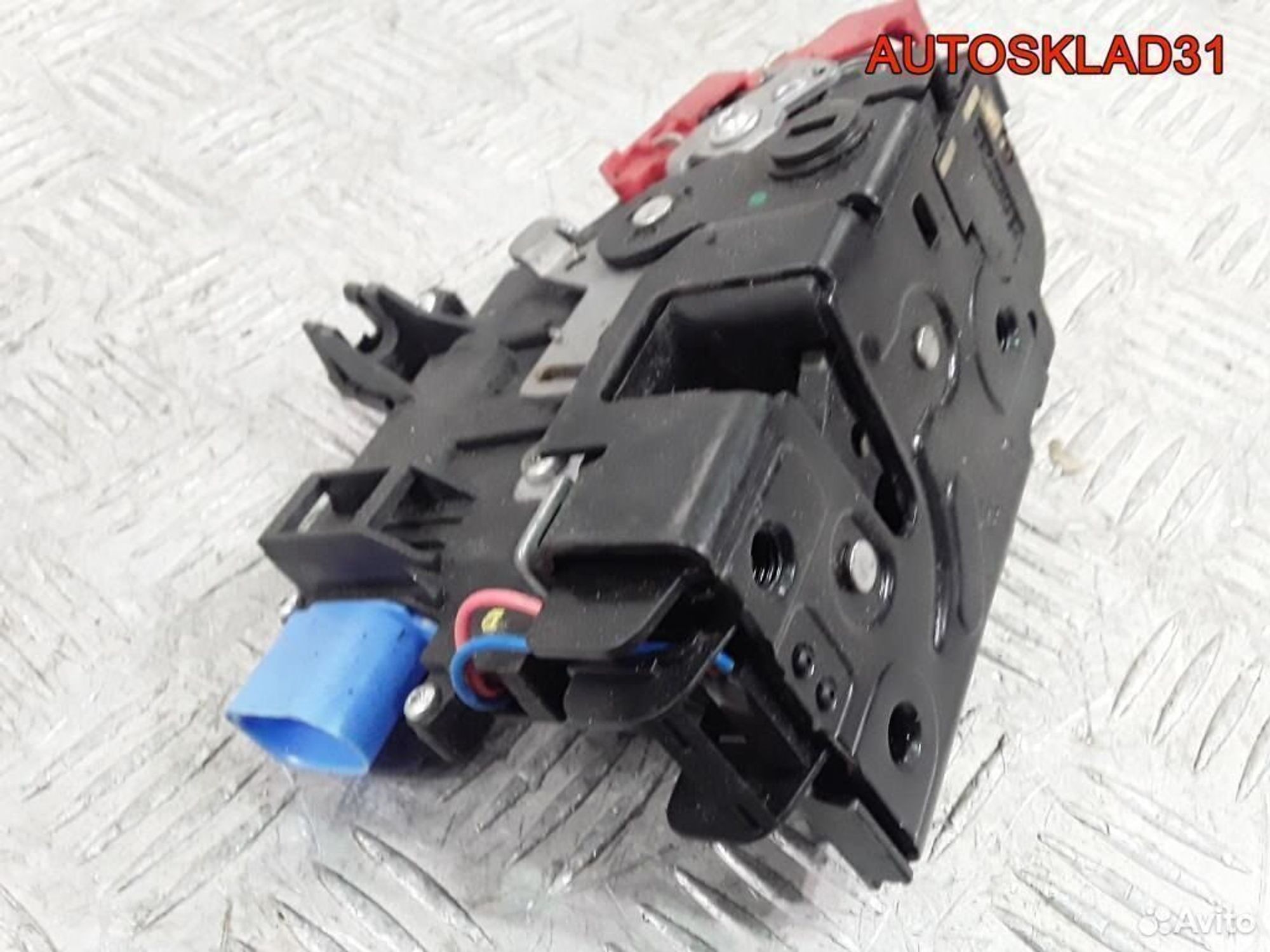 Замок двери задней правой VW Touareg 7L0839016D, 4100 рублей, Дубовое