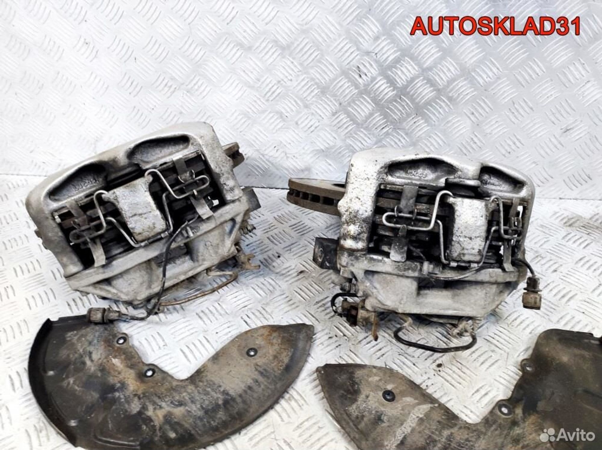 Суппорт тормозной передний комплект Audi A8 2D, 12200 рублей, Дубовое