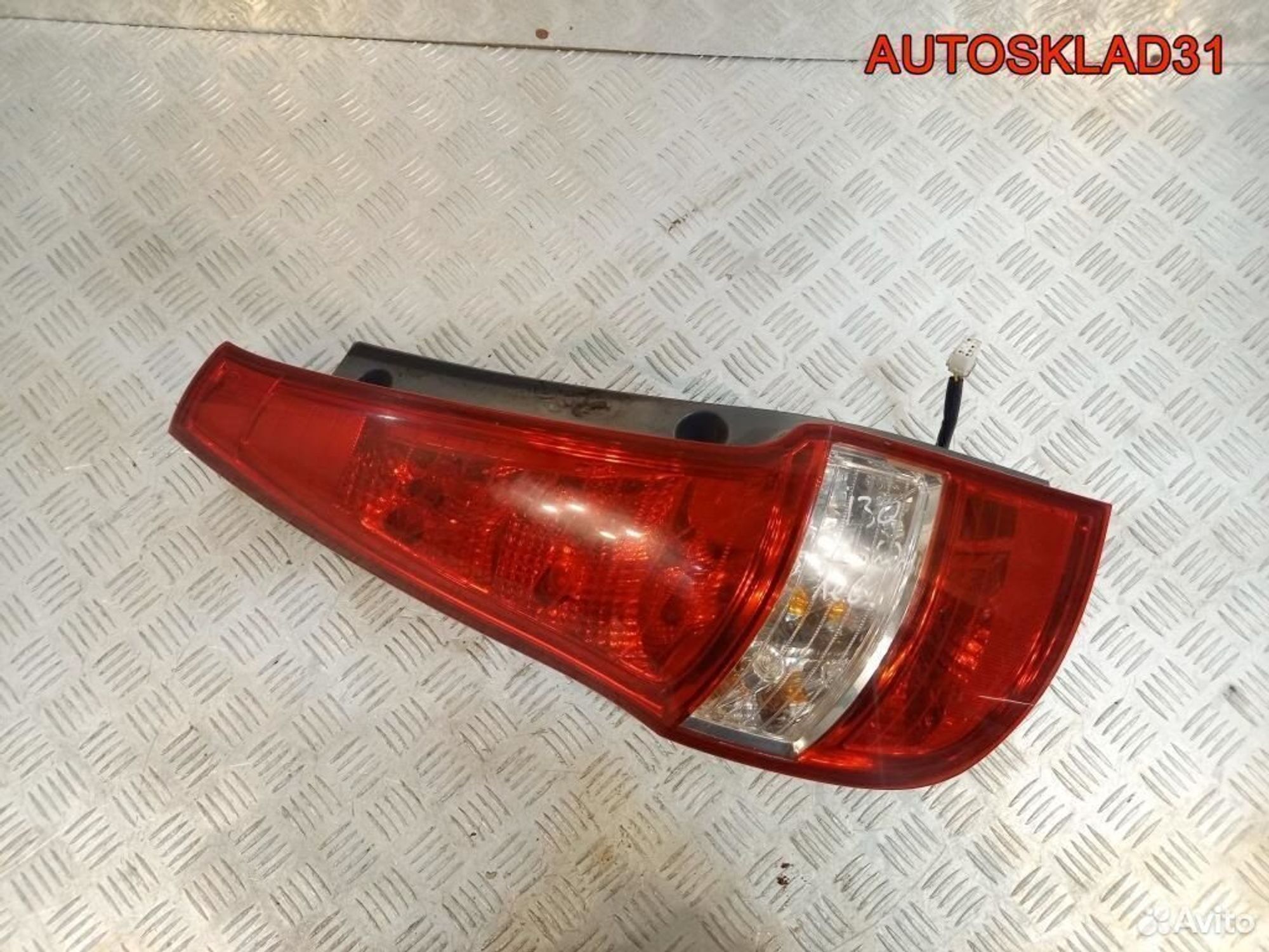 Фонарь задний левый Hyundai i30 924012L110, 5200 рублей, Дубовое