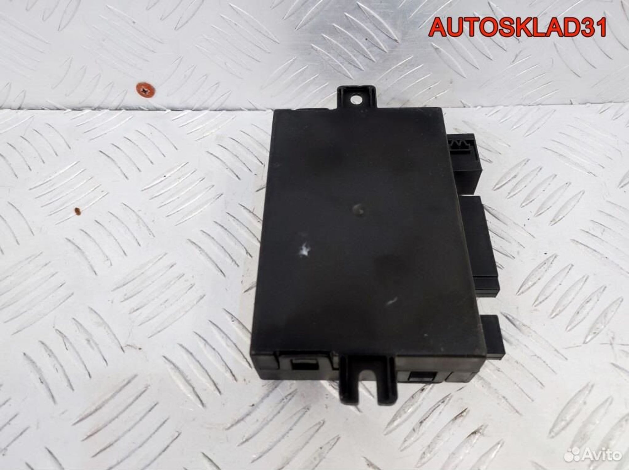 Блок управления фаркопом Audi A4 B6 8E0907383, 1800 рублей, Дубовое