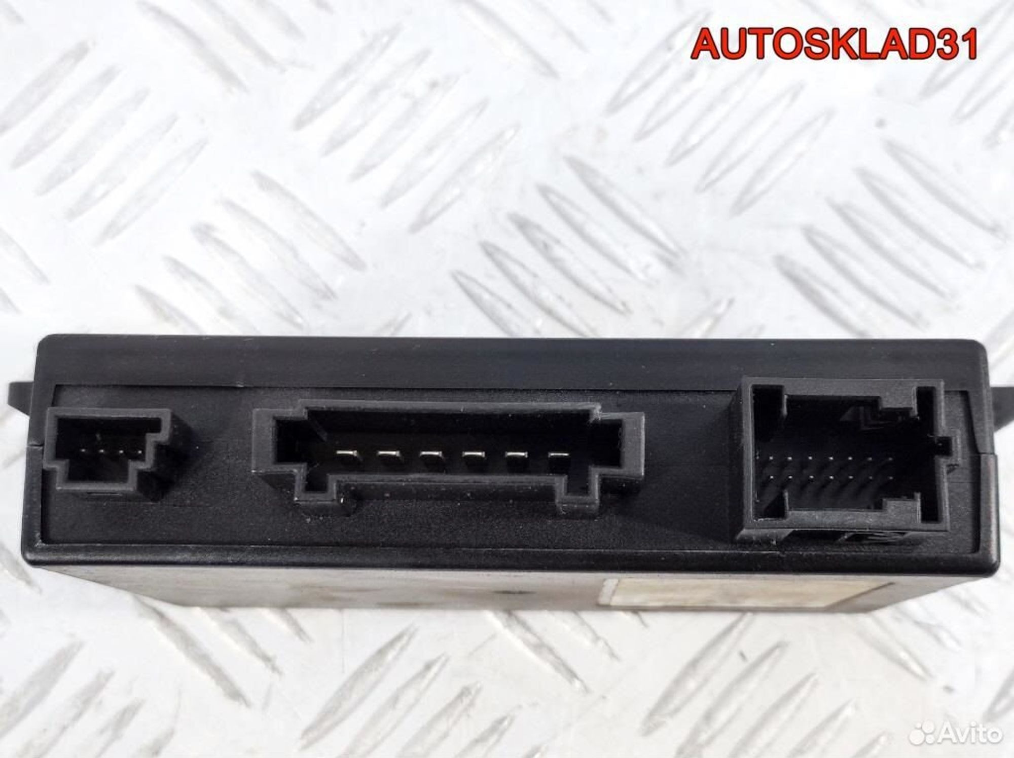 Блок управления фаркопом Audi A4 B6 8E0907383, 1800 рублей, Дубовое