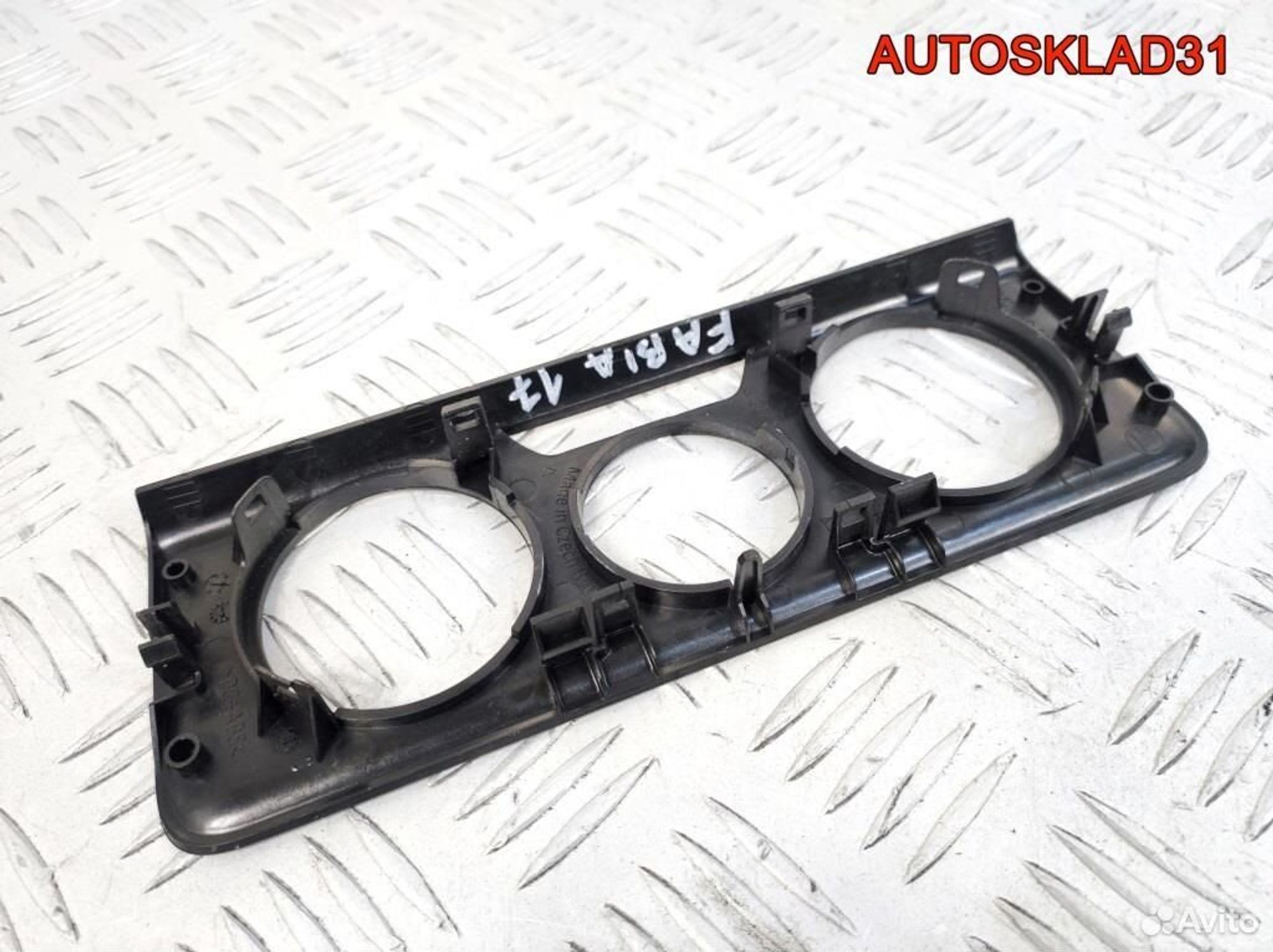 Накладка декоративная Skoda Fabia 6V0819075, 600 рублей, Дубовое