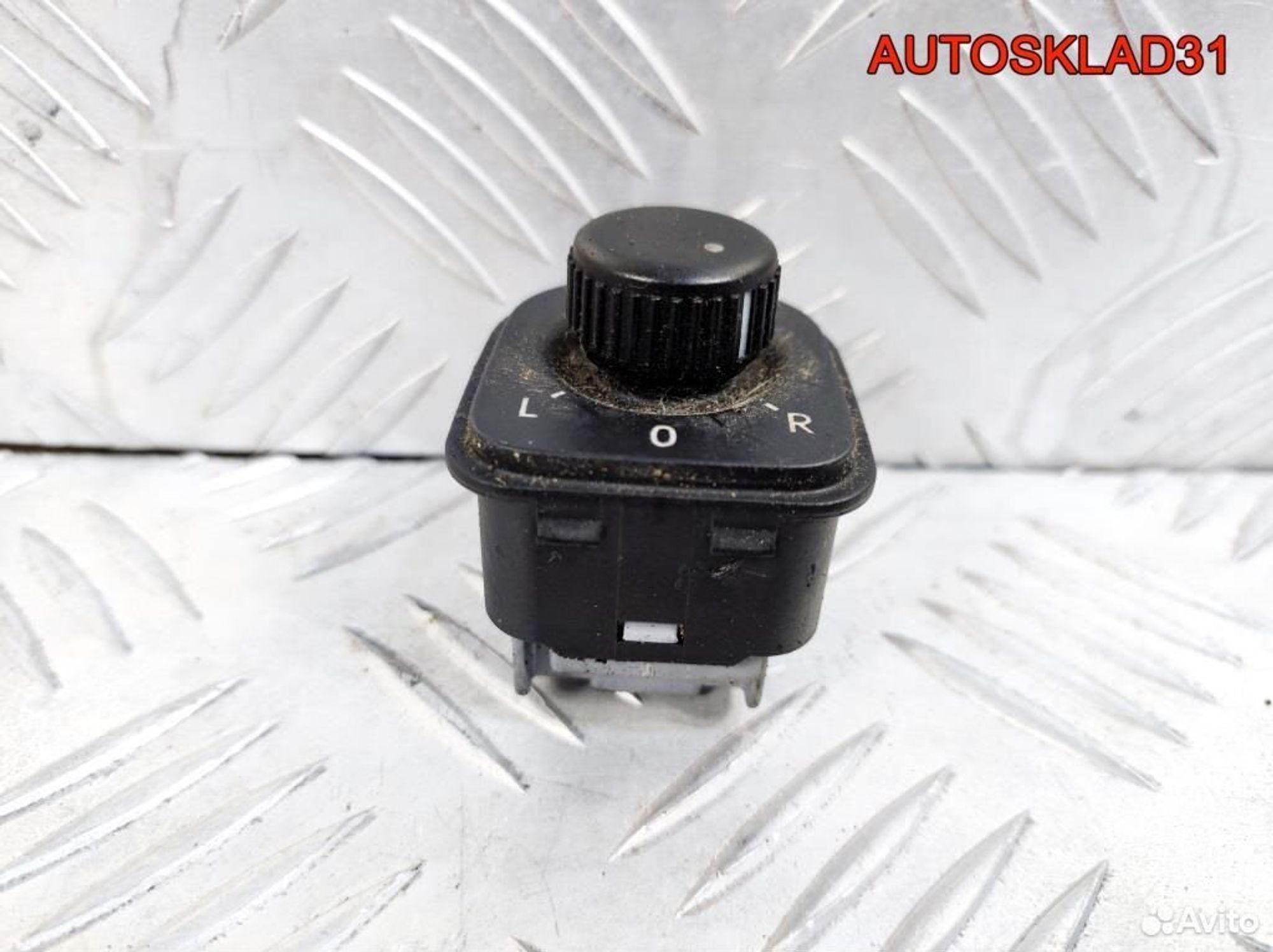 Переключатель регулировки зеркала VW Golf 5, 600 рублей, Дубовое