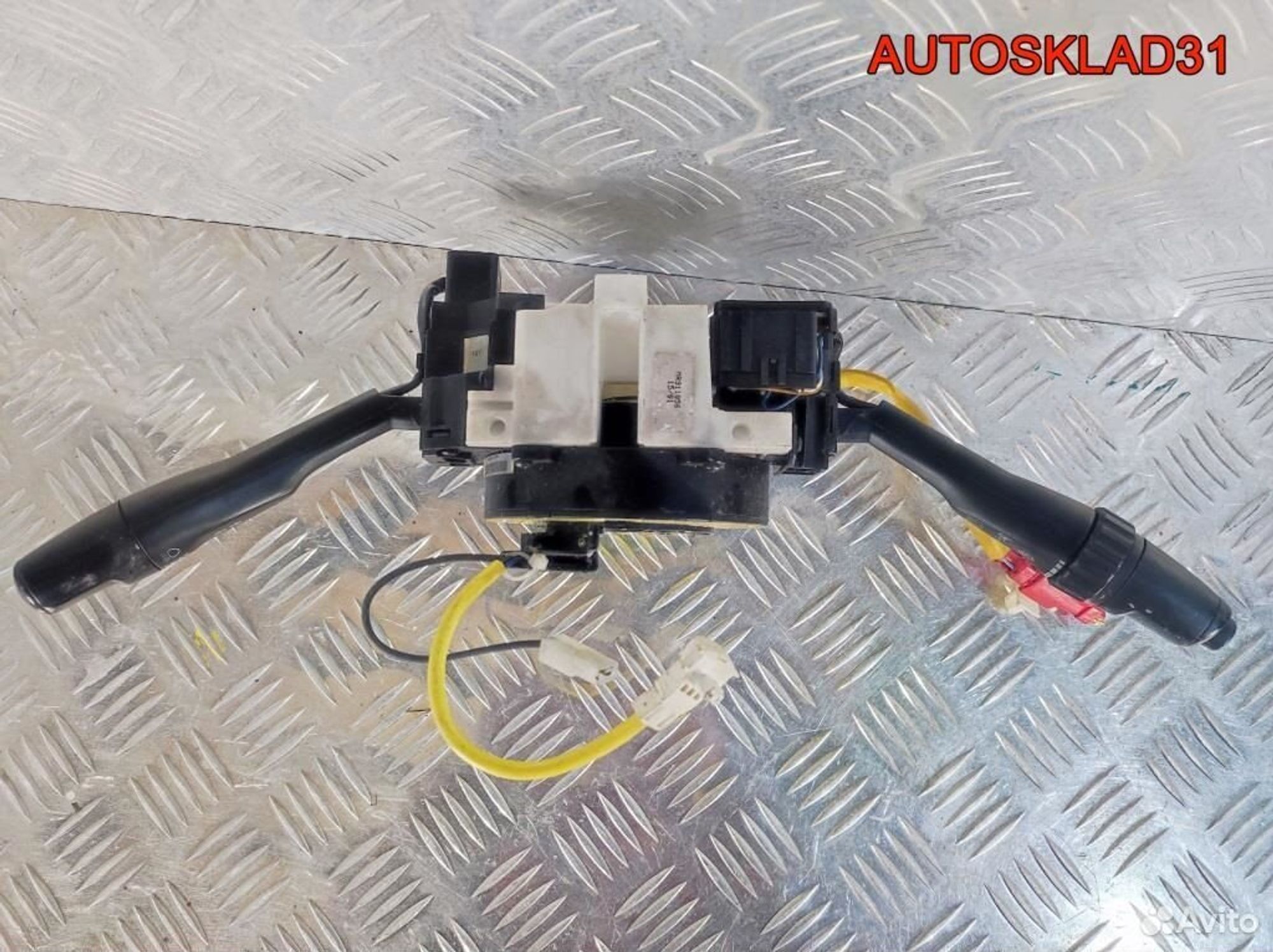 Переключатель подрулевой Mitsubishi Carisma DA, 3600 рублей, Дубовое