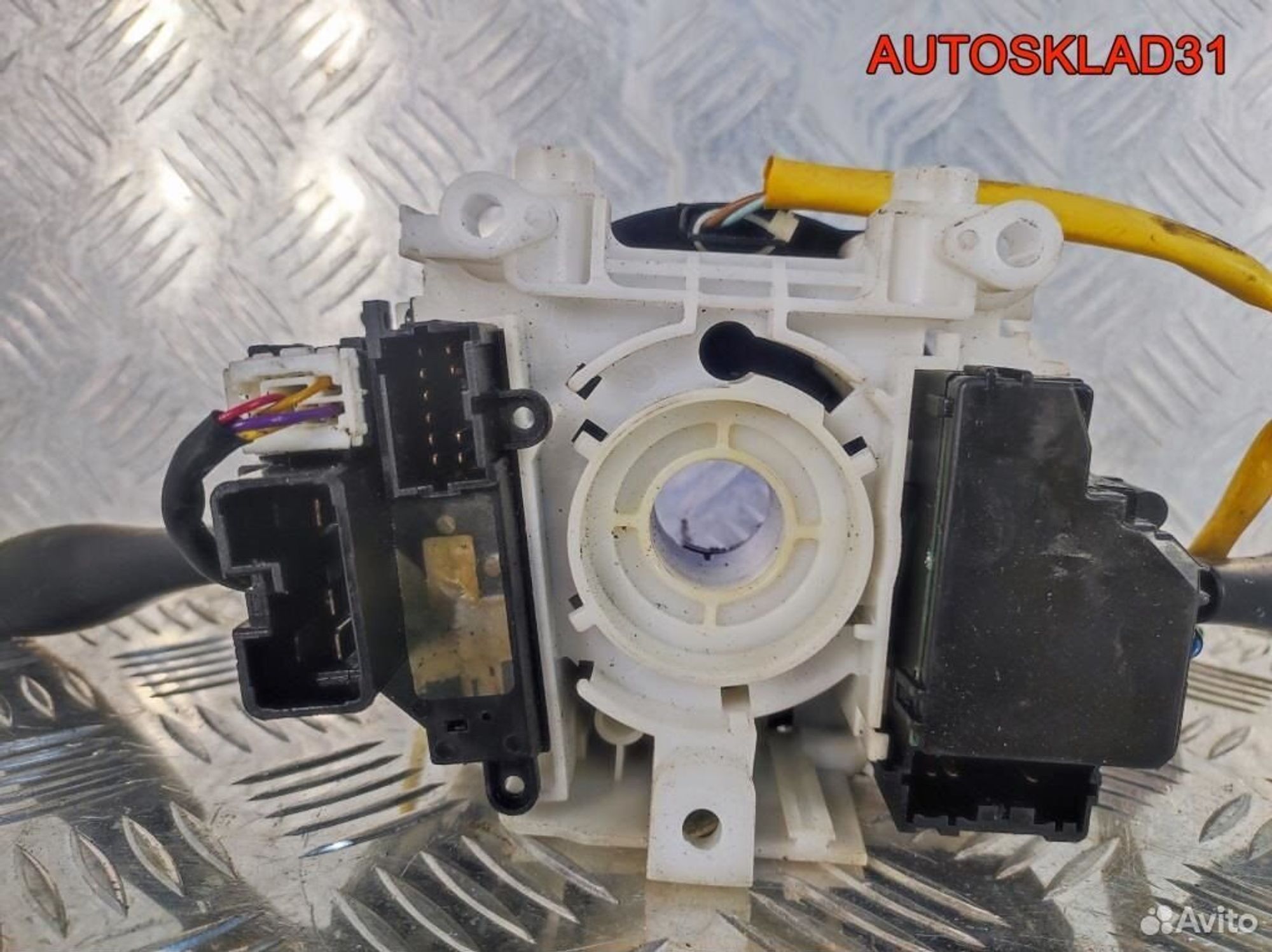 Переключатель подрулевой Mitsubishi Carisma DA, 3600 рублей, Дубовое