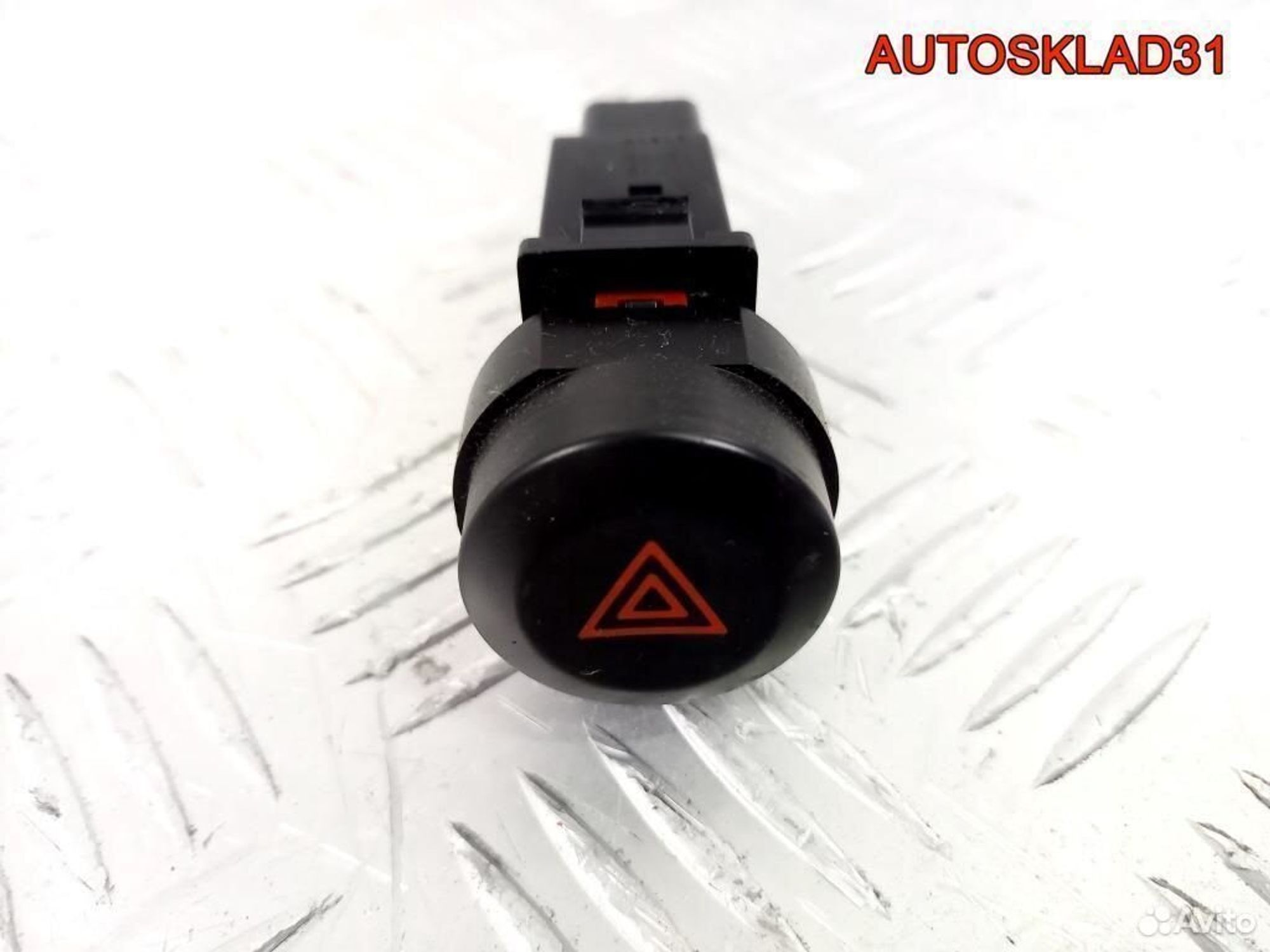 Кнопка аварийной сигнализации Киа Соренто 1, 600 рублей, Дубовое