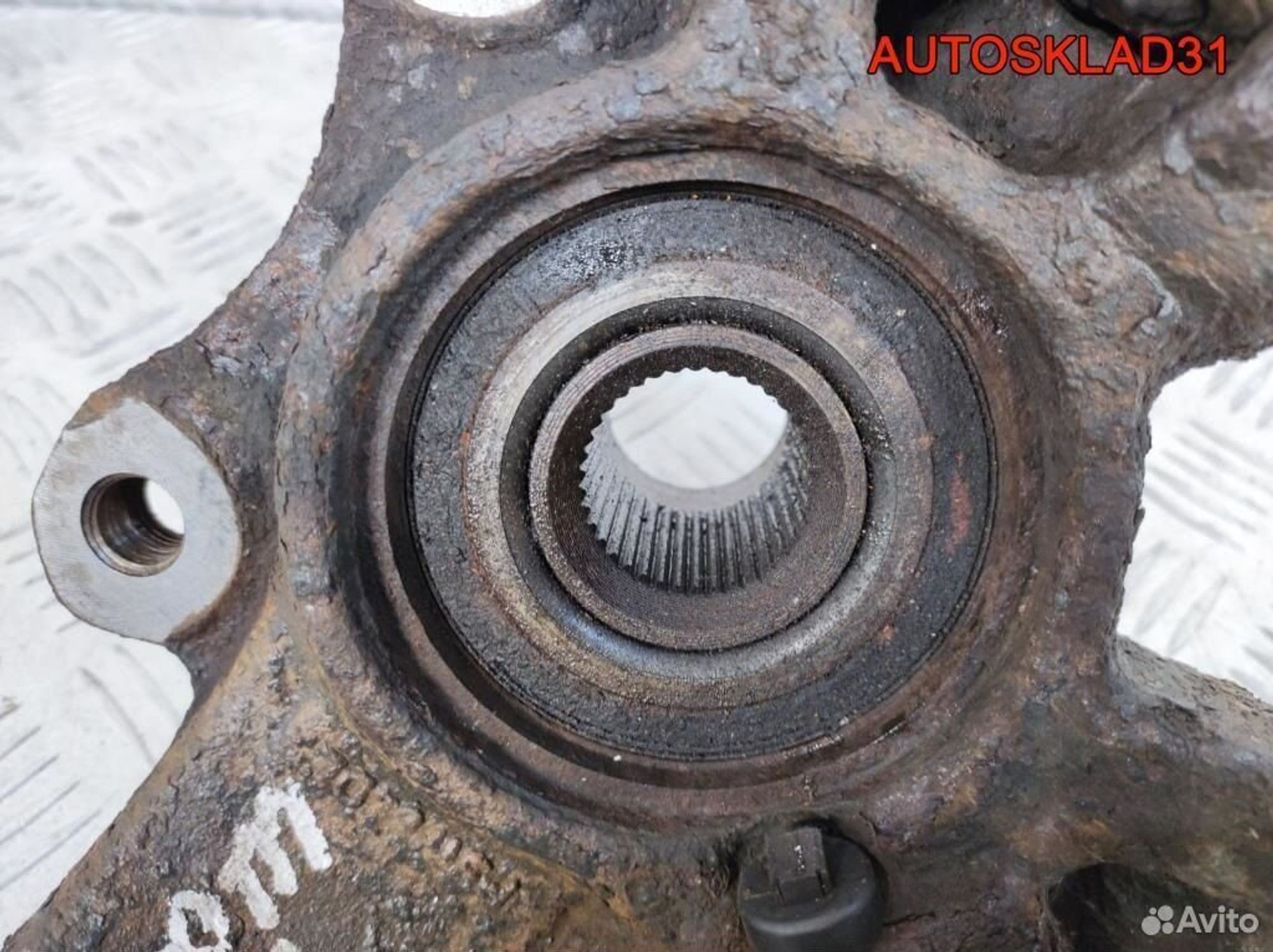 Кулак поворотный передний левый VW Sharan, 3600 рублей, Дубовое