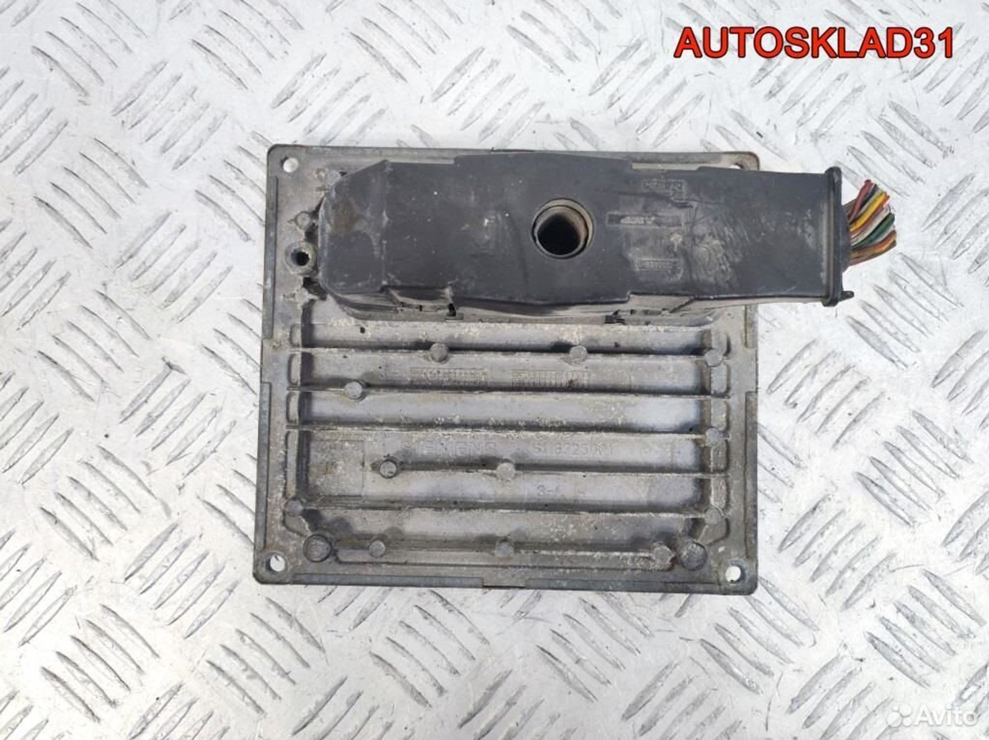 Блок эбу Ford Fusion 6S6112A650GC 1.4 Бензин, 2100 рублей, Дубовое