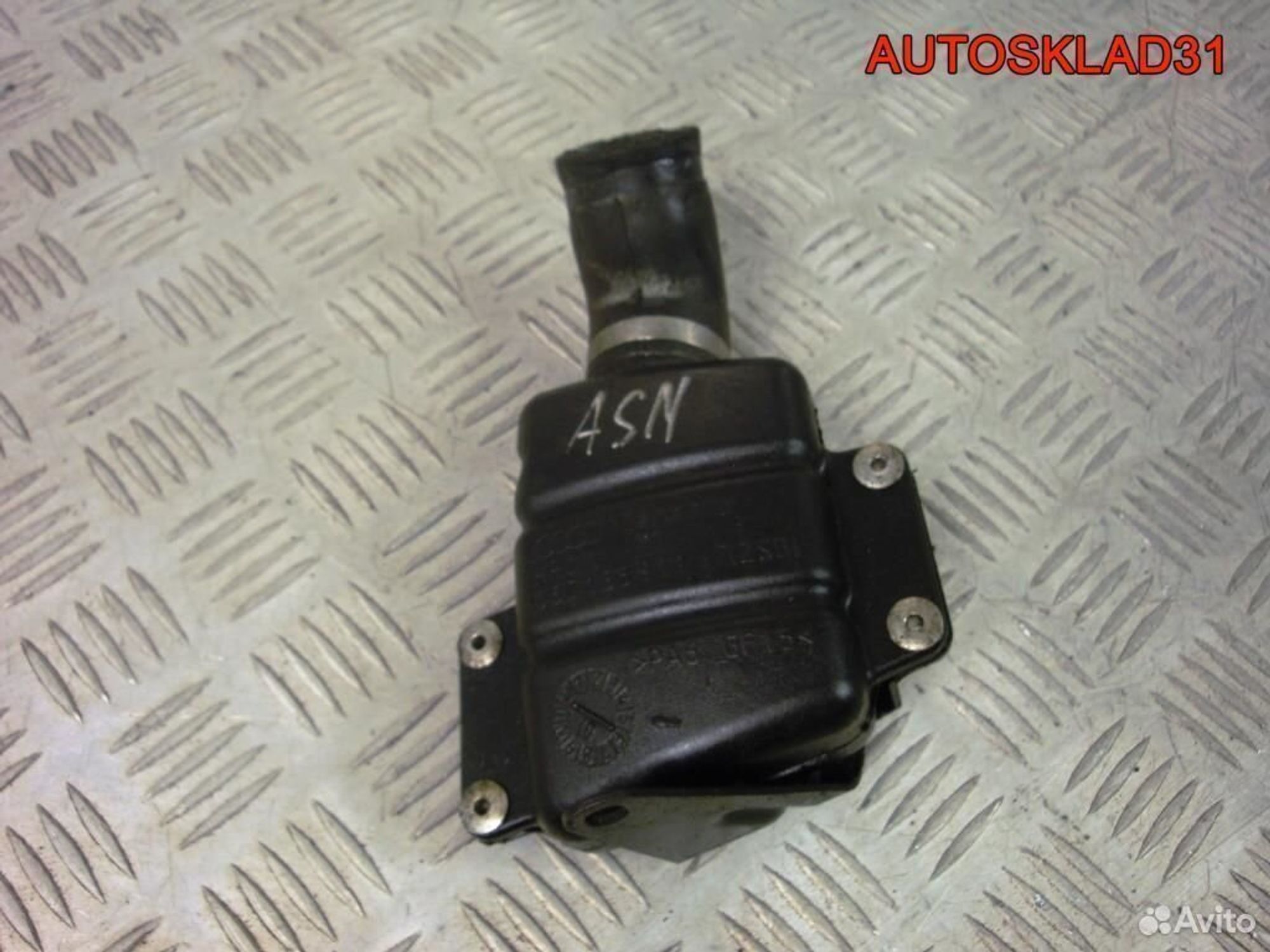 Резонатор воздушного фильтра Audi A6 C5 06C133911B, 1200 рублей, Дубовое