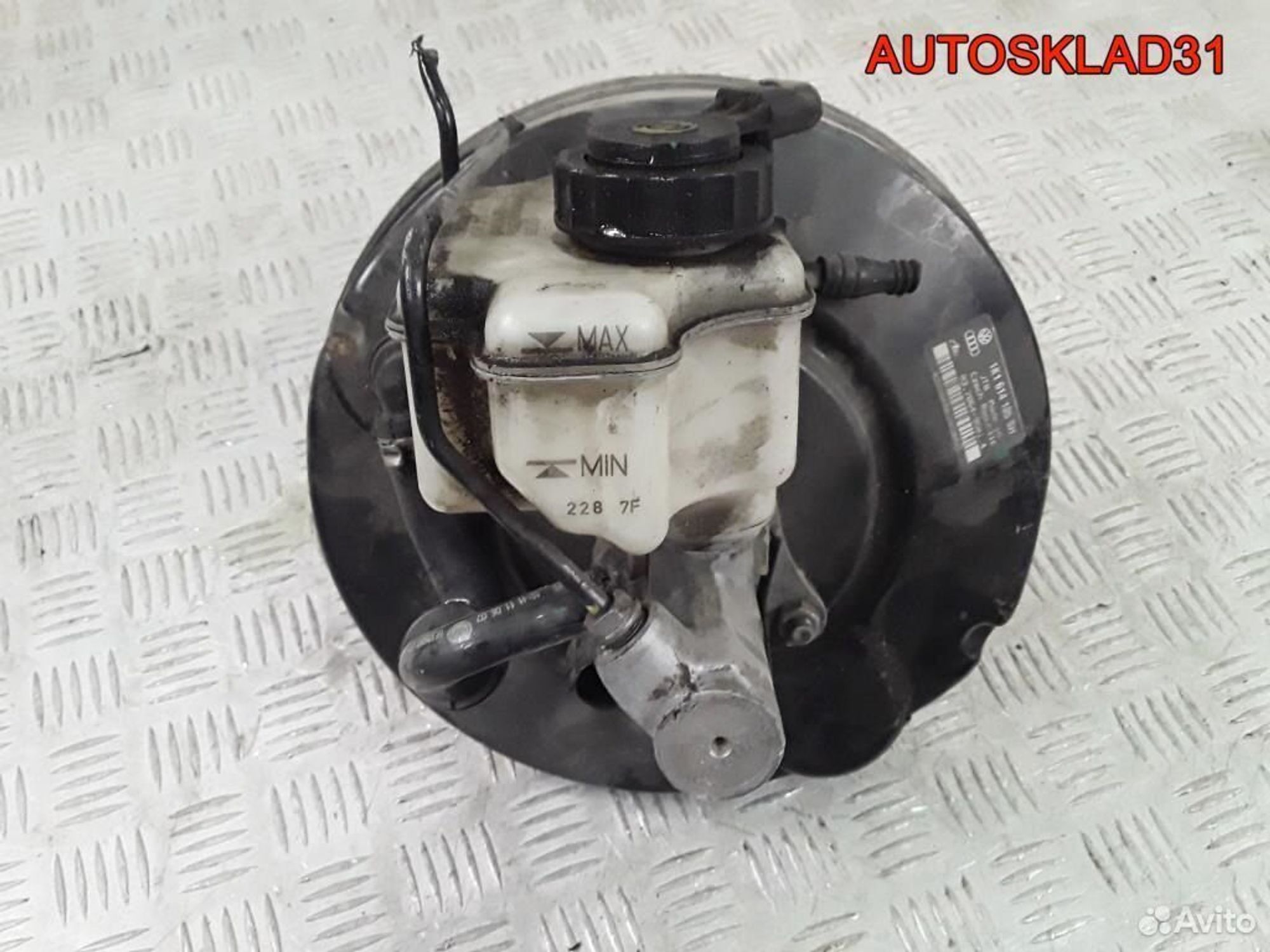 Усилитель тормозов вакуумный VW Golf 5 1K1614105BH, 8100 рублей, Дубовое