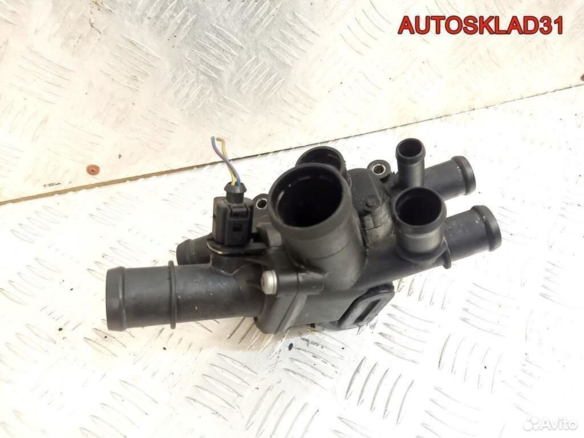 Корпус термостата Volkswagen Golf 4 06A121513A, 2100 рублей, Дубовое