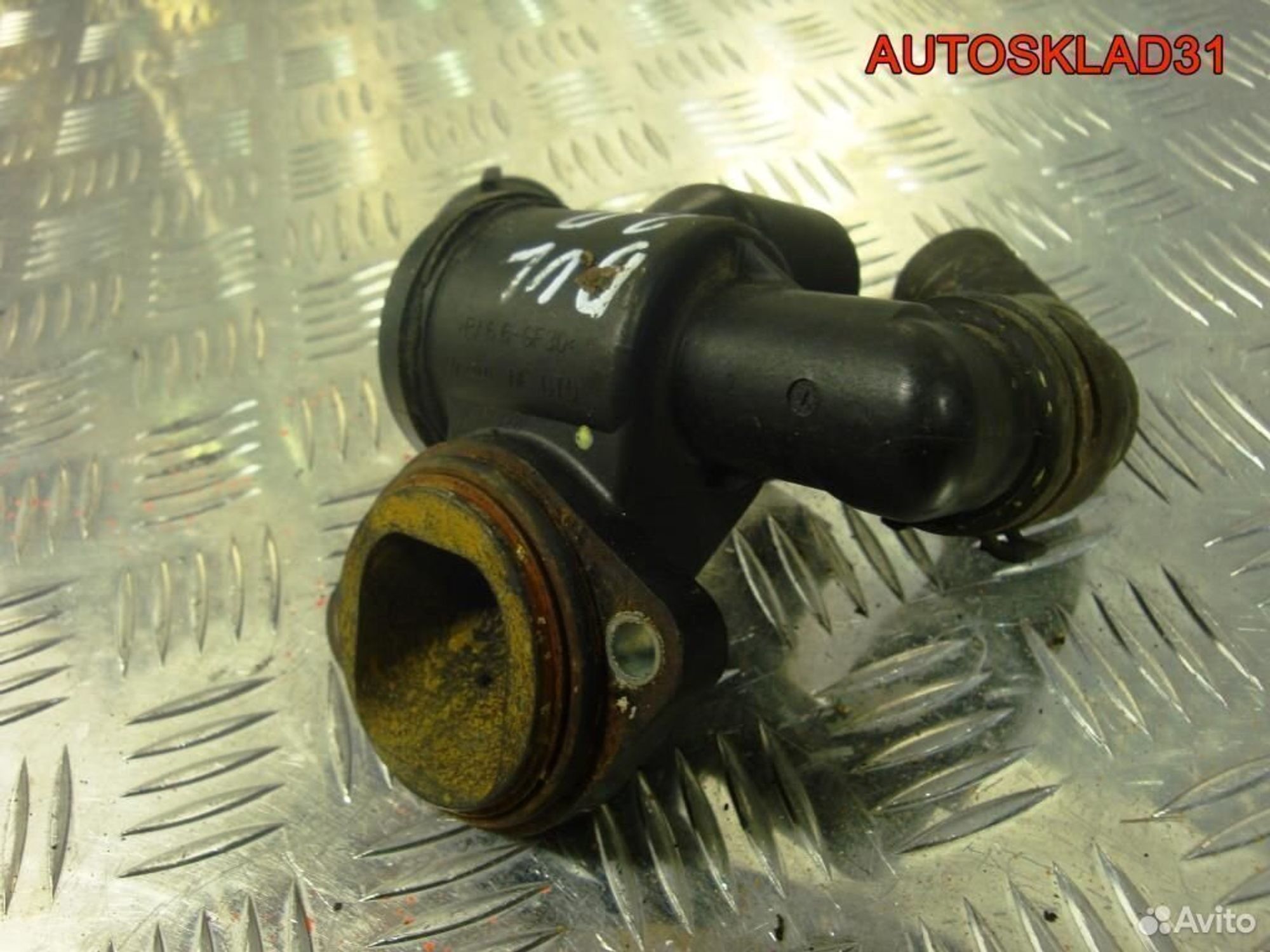 Термостат Audi A6 C6 2,0 BUL 06D121111G, 1100 рублей, Дубовое