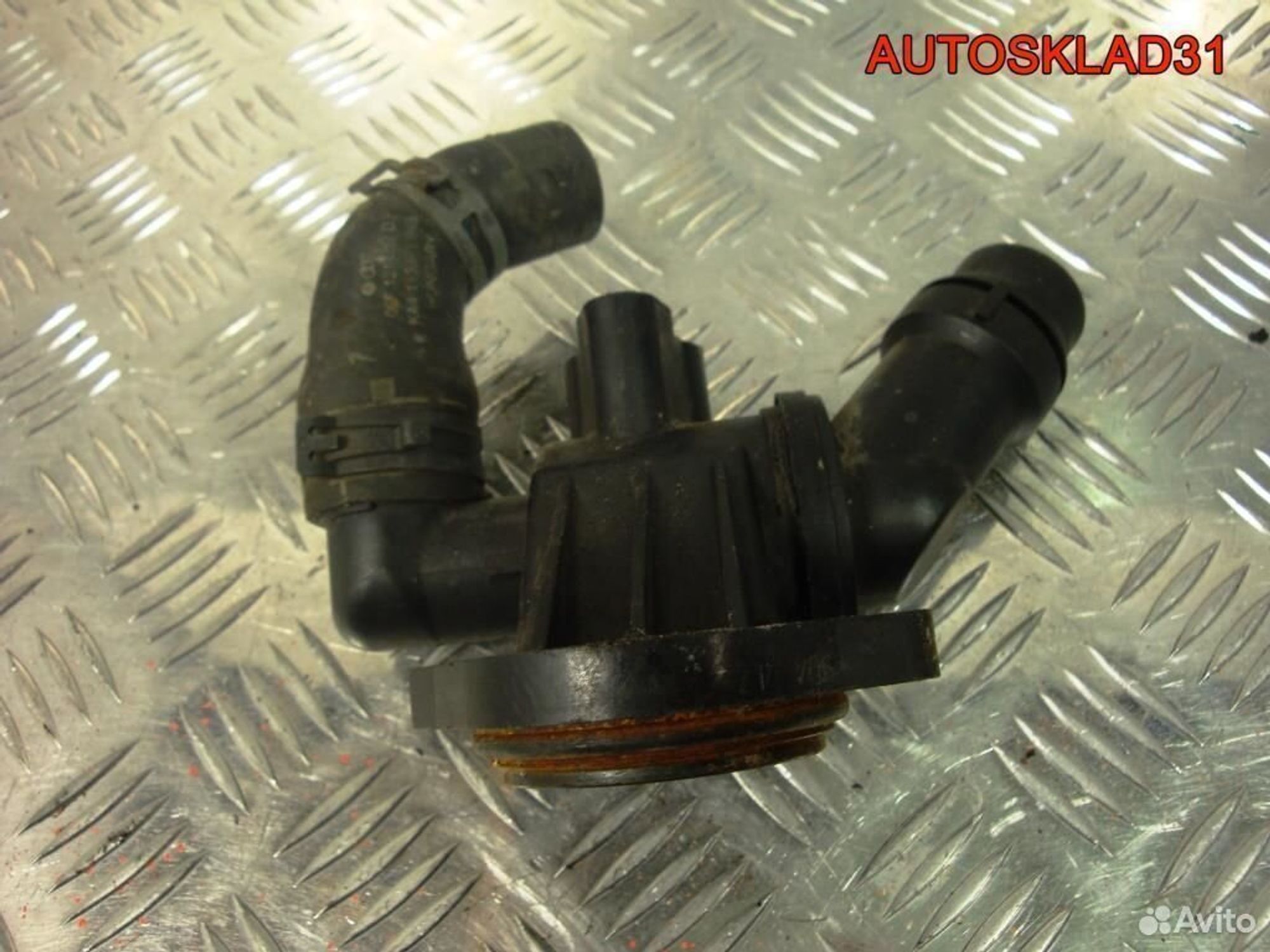 Термостат Audi A6 C6 2,0 BUL 06D121111G, 1100 рублей, Дубовое