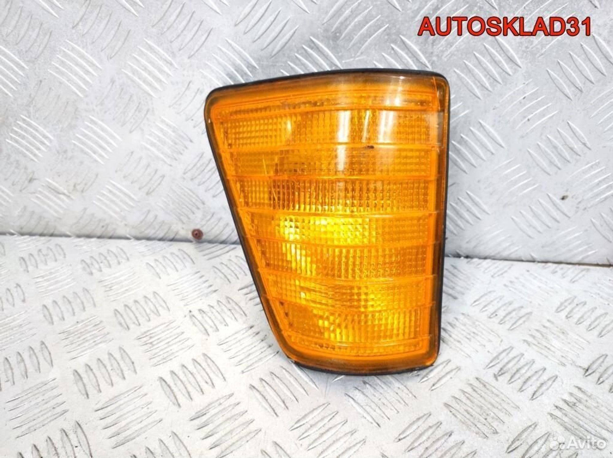 Указатель поворота Mercedes Bus 207D A0018226820, 500 рублей, Дубовое