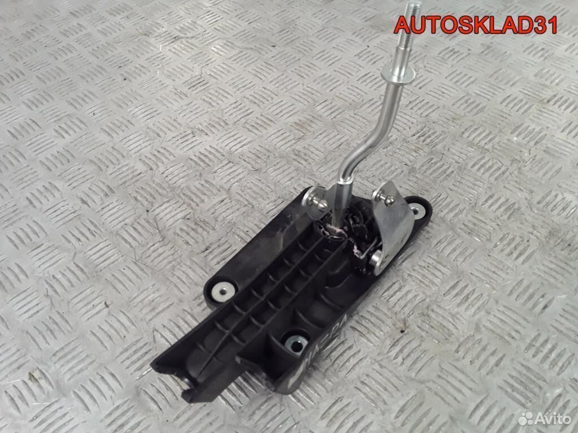 Кулиса МКПП Mazda 3 BK 8127025200TFX 5 ступенчатая, 1800 рублей, Дубовое