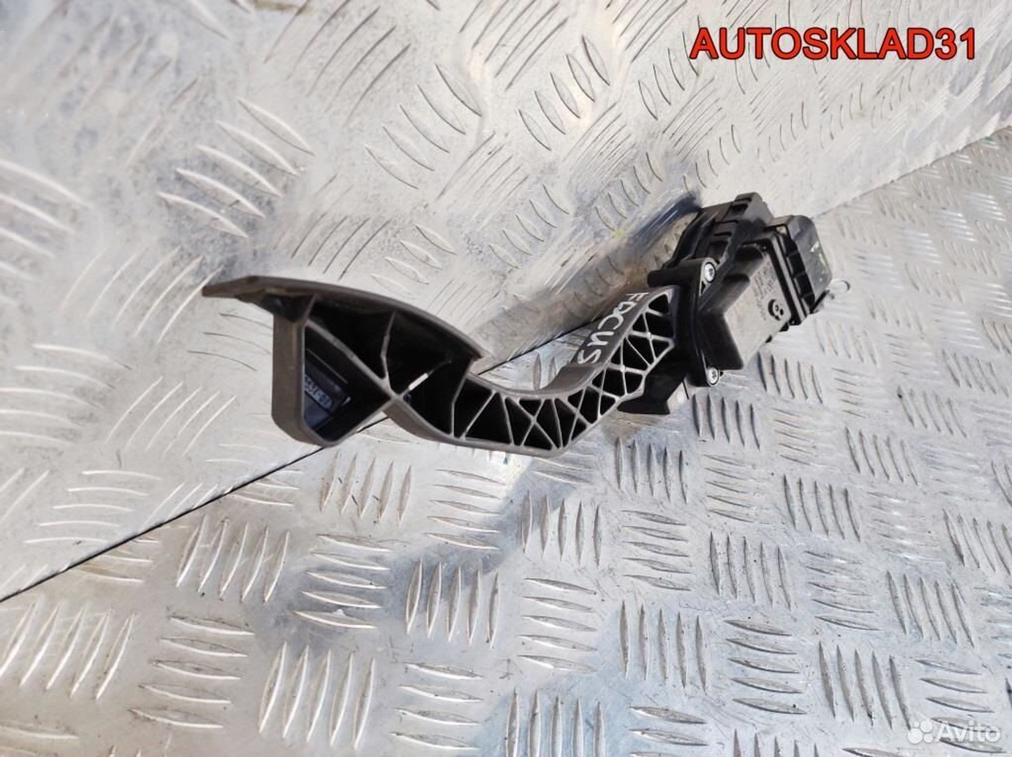 Педаль газа Ford Focus 2 4M519F836BH, 1700 рублей, Дубовое