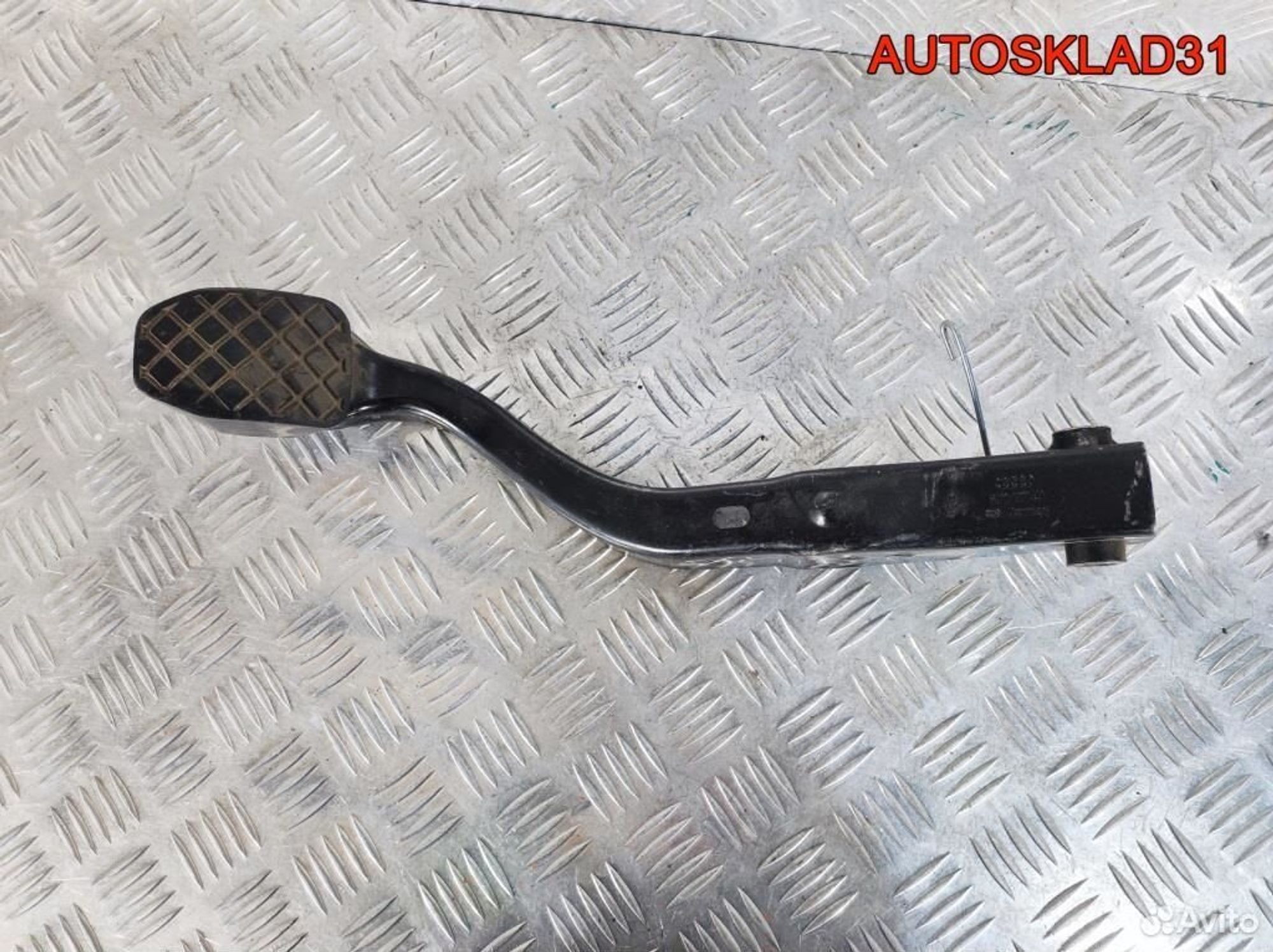 Педаль тормоза МКПП VW Passat B5 8D1721140, 600 рублей, Дубовое