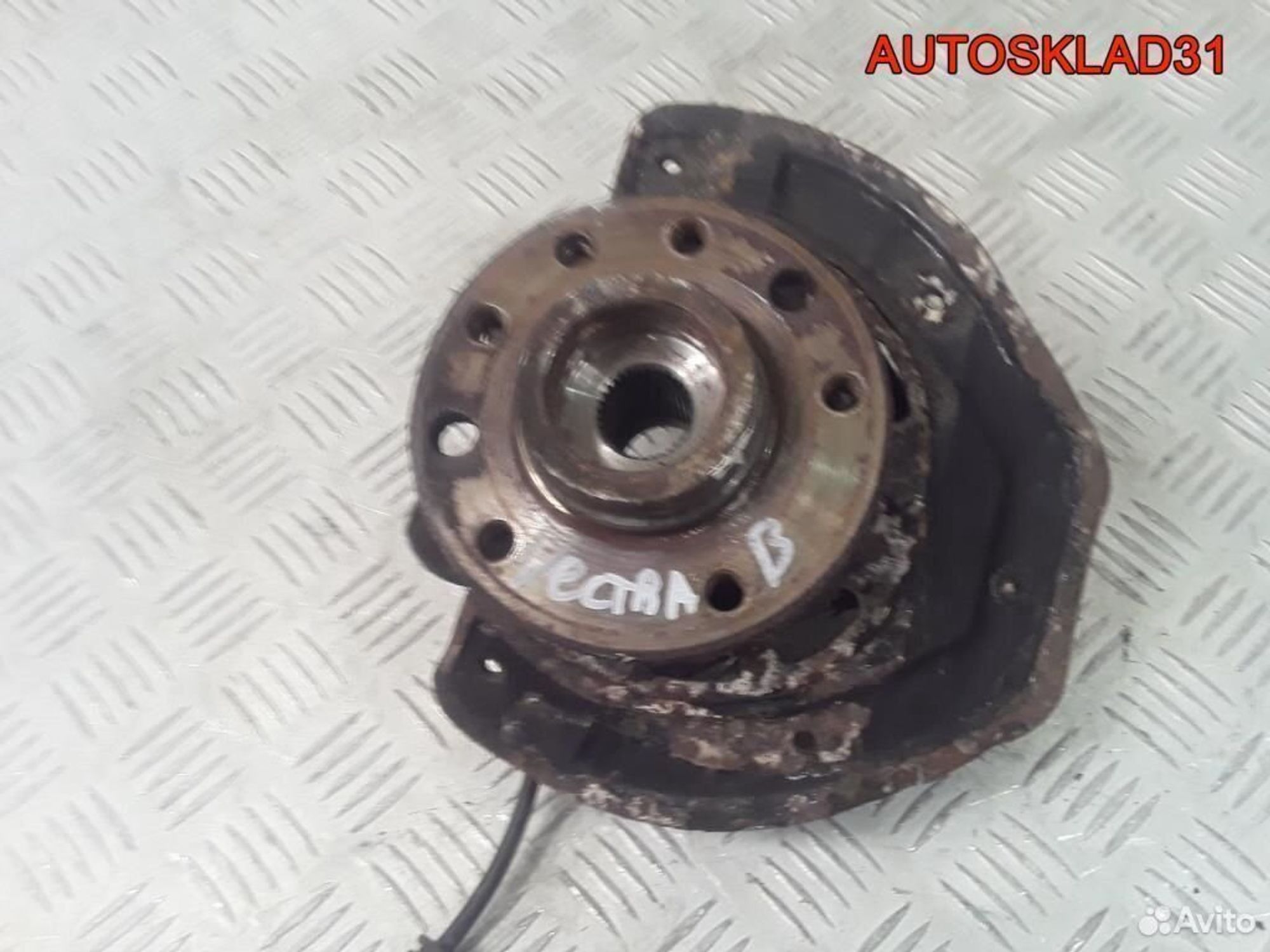 Кулак поворотный передний левый Opel Vectra B, 3200 рублей, Дубовое