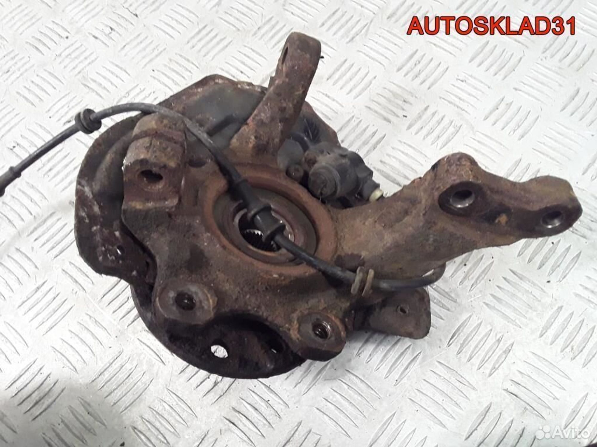 Кулак поворотный передний левый Opel Vectra B, 3200 рублей, Дубовое