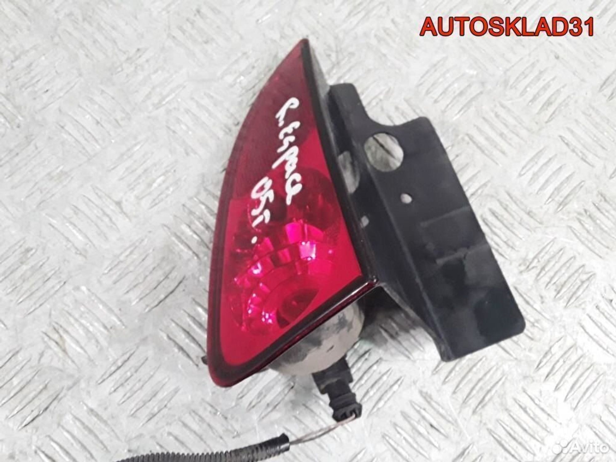 Фонарь задний в бампер правый Renault Espace 4, 900 рублей, Дубовое