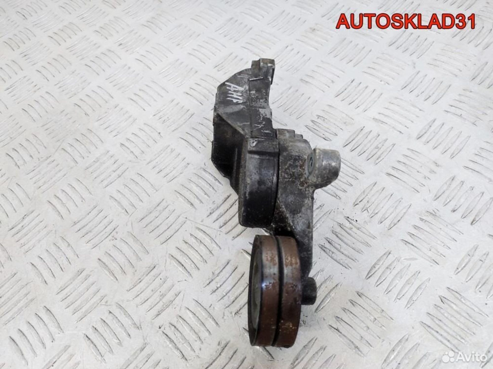 Натяжитель ремня VW Golf 4 1.9 AHF 038903315C, 500 рублей, Дубовое