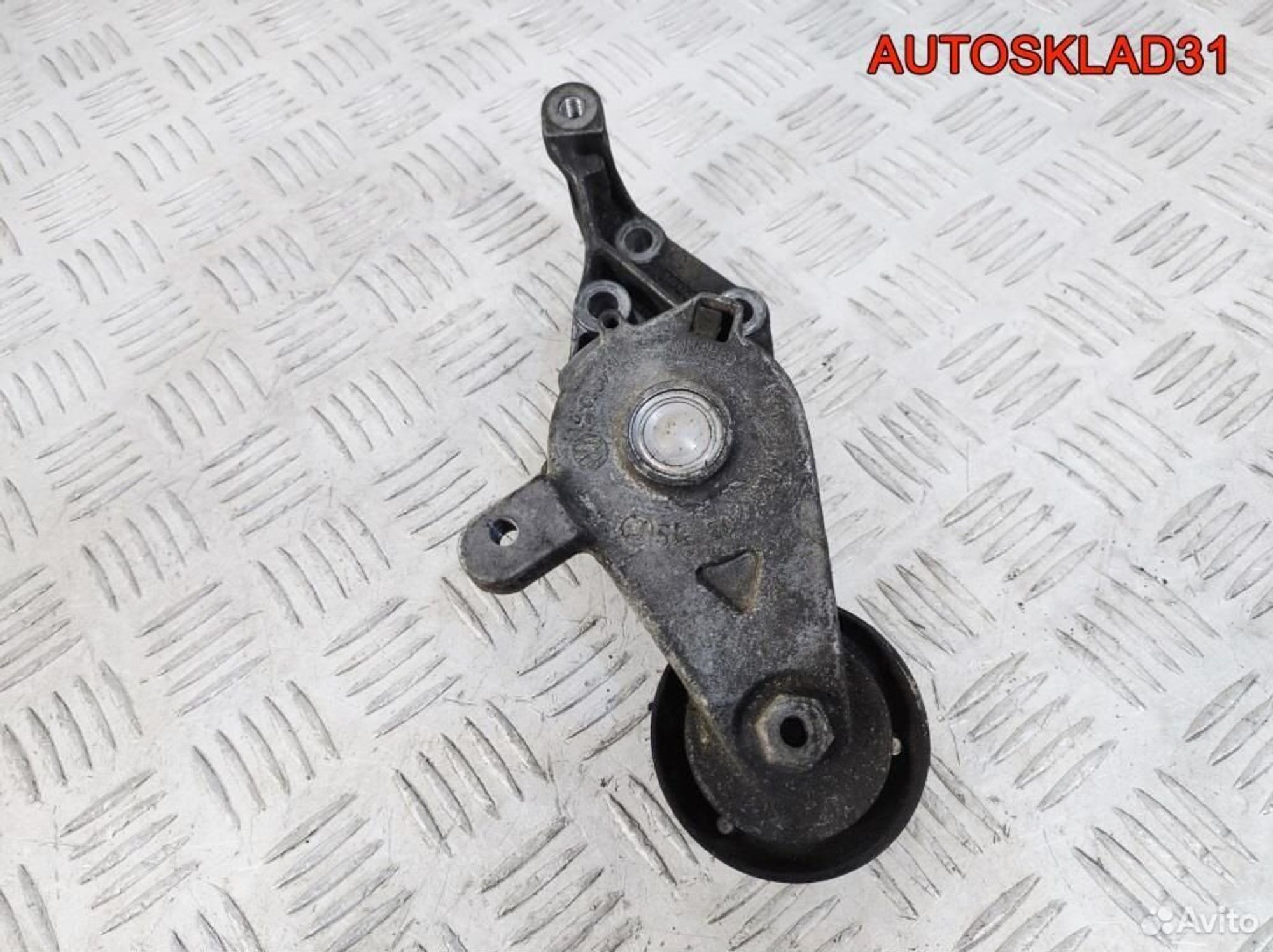 Натяжитель ремня VW Golf 4 1.9 AHF 038903315C, 500 рублей, Дубовое