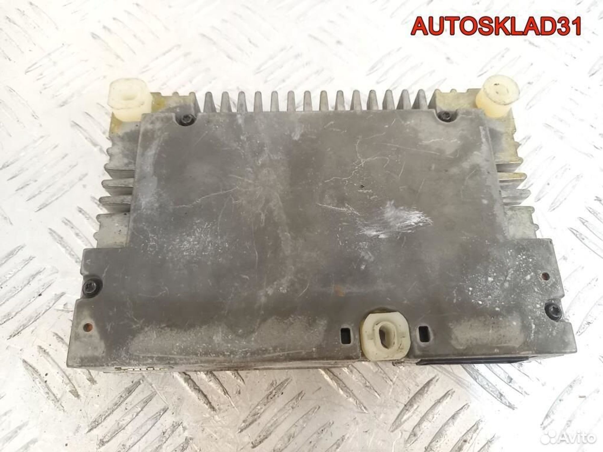 Усилитель акустической системы Sharan 94AP18T806AA, 2300 рублей, Дубовое