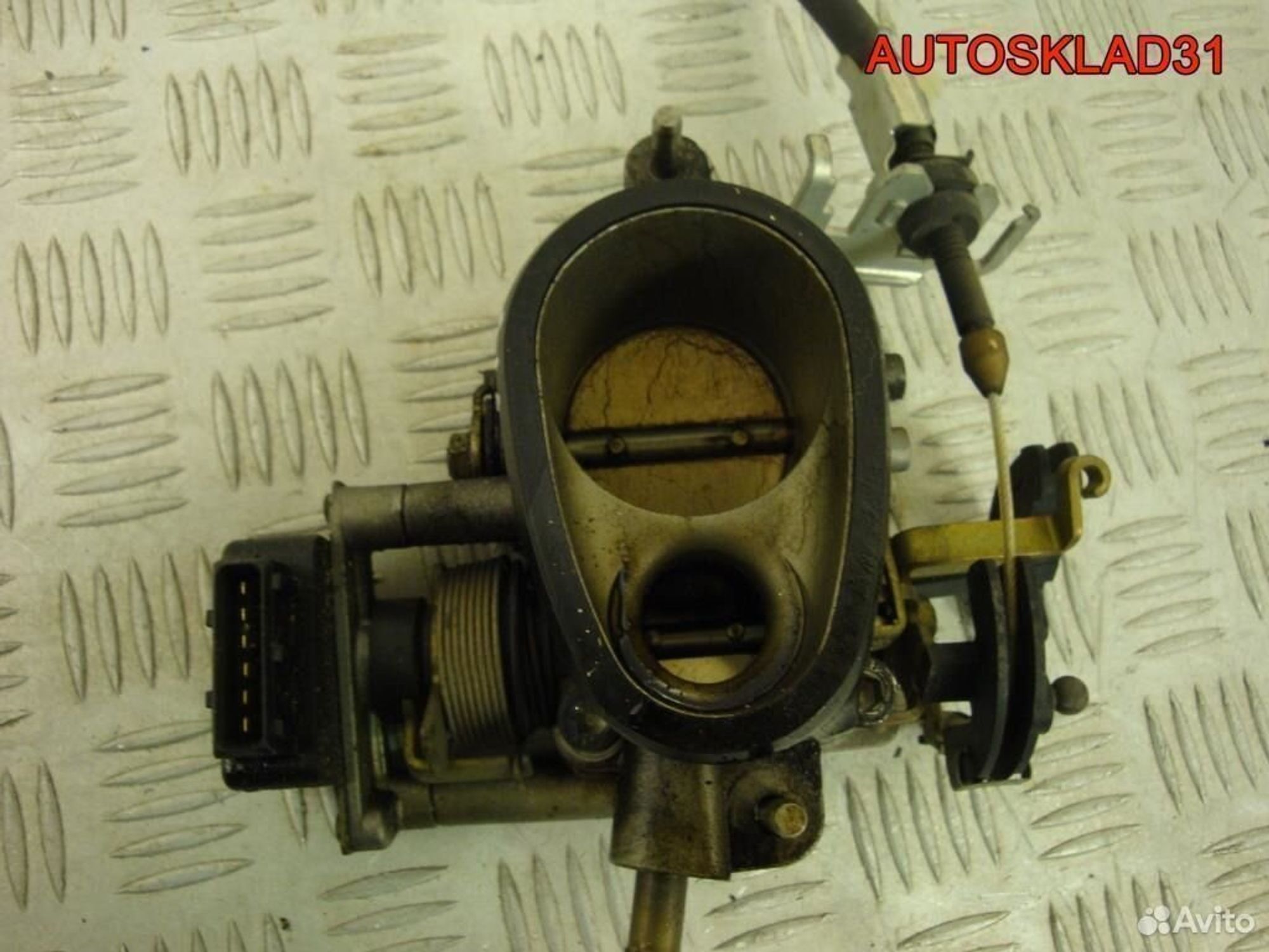 Дроссельная заслонка Audi 100 C4 2,8 AAH 078133154, 2900 рублей, Дубовое