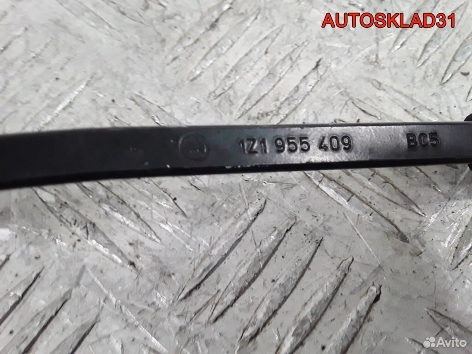 Поводок стеклоочистителя левый Skoda Octavia A5, 1200 рублей, Дубовое