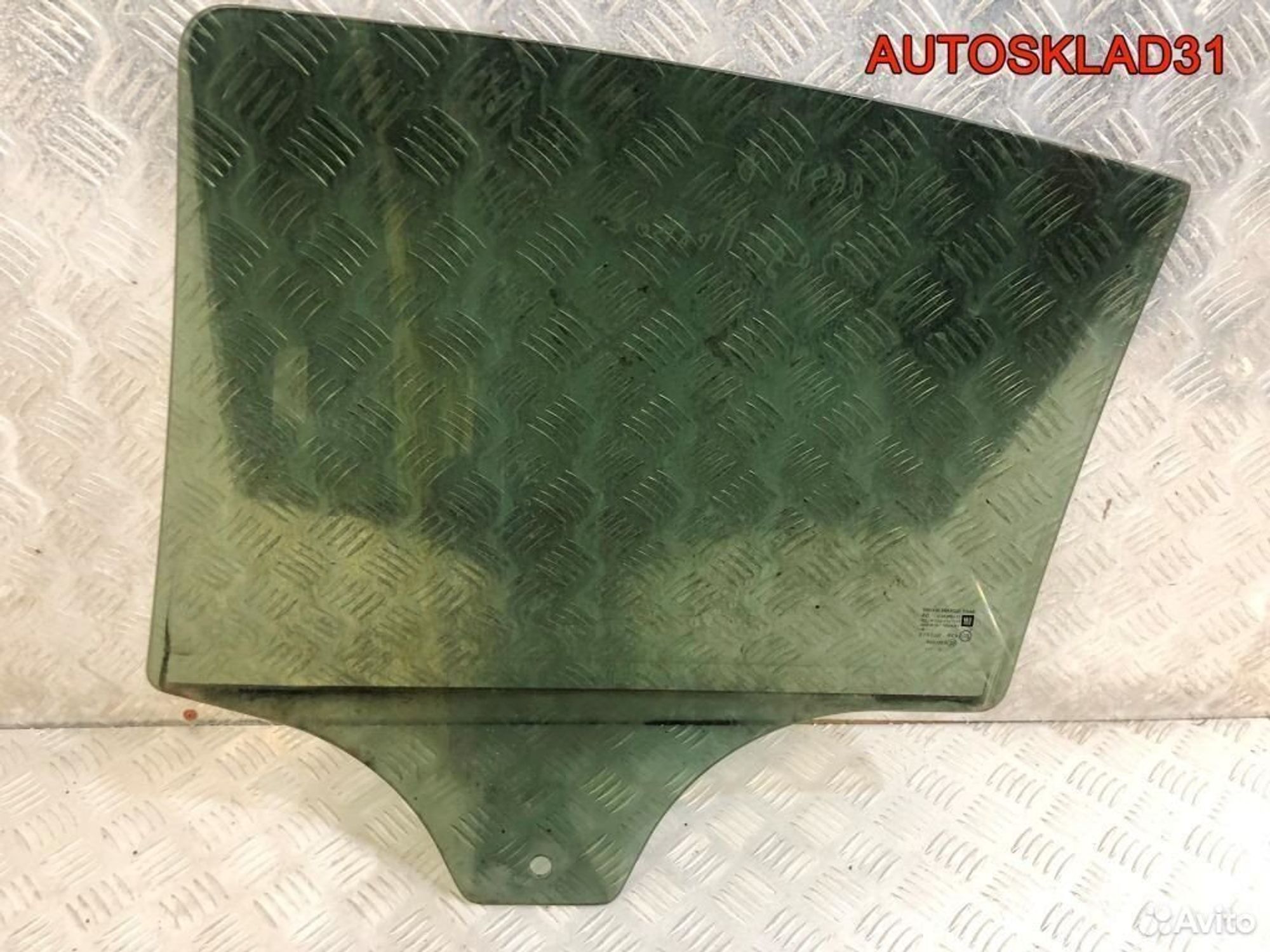 Стекло двери задней правой Opel Corsa D 5161507, 900 рублей, Дубовое