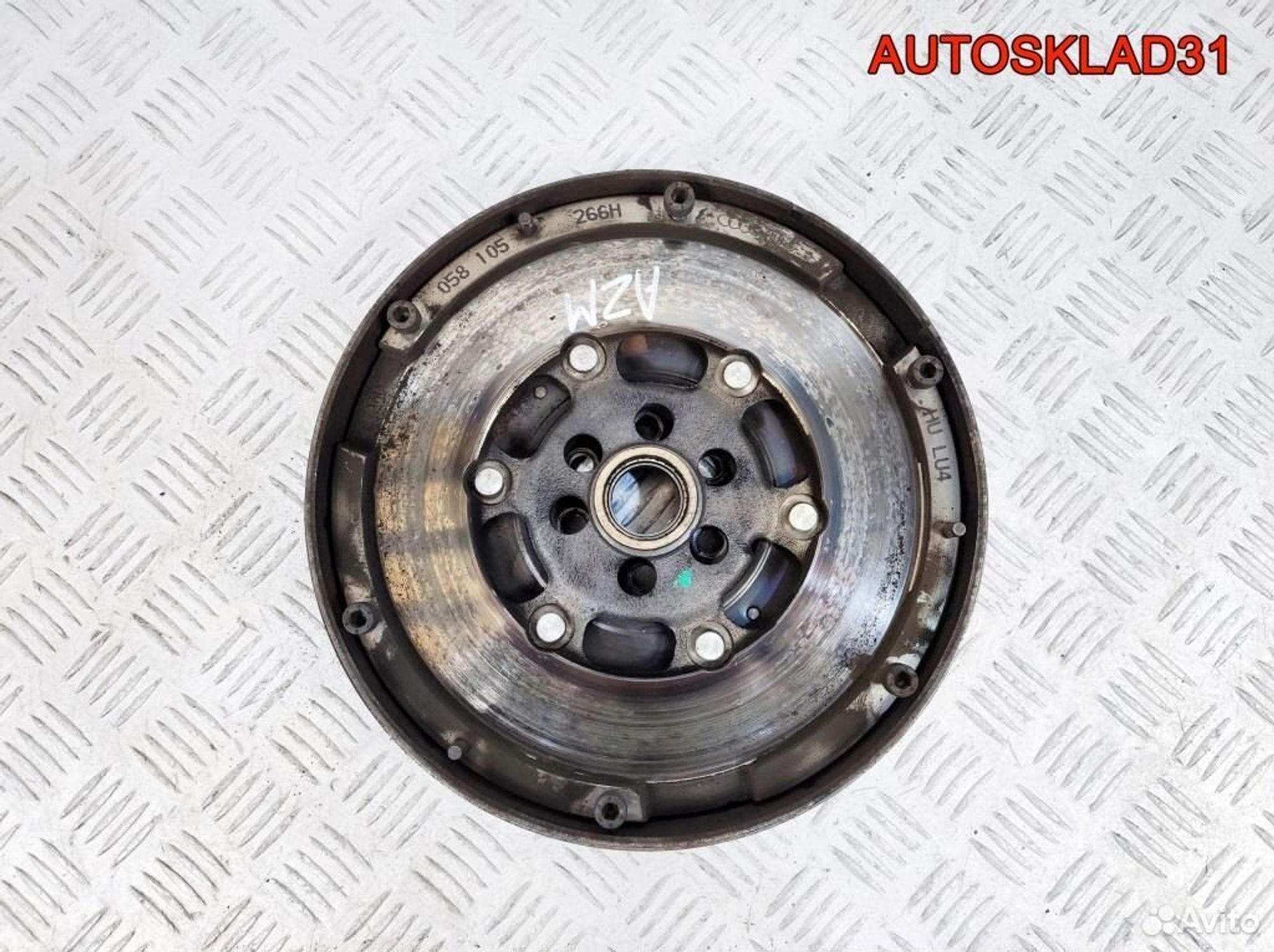 Маховик VW Passat B5 2.0 AZM Бензин 058105266H, 4500 рублей, Дубовое