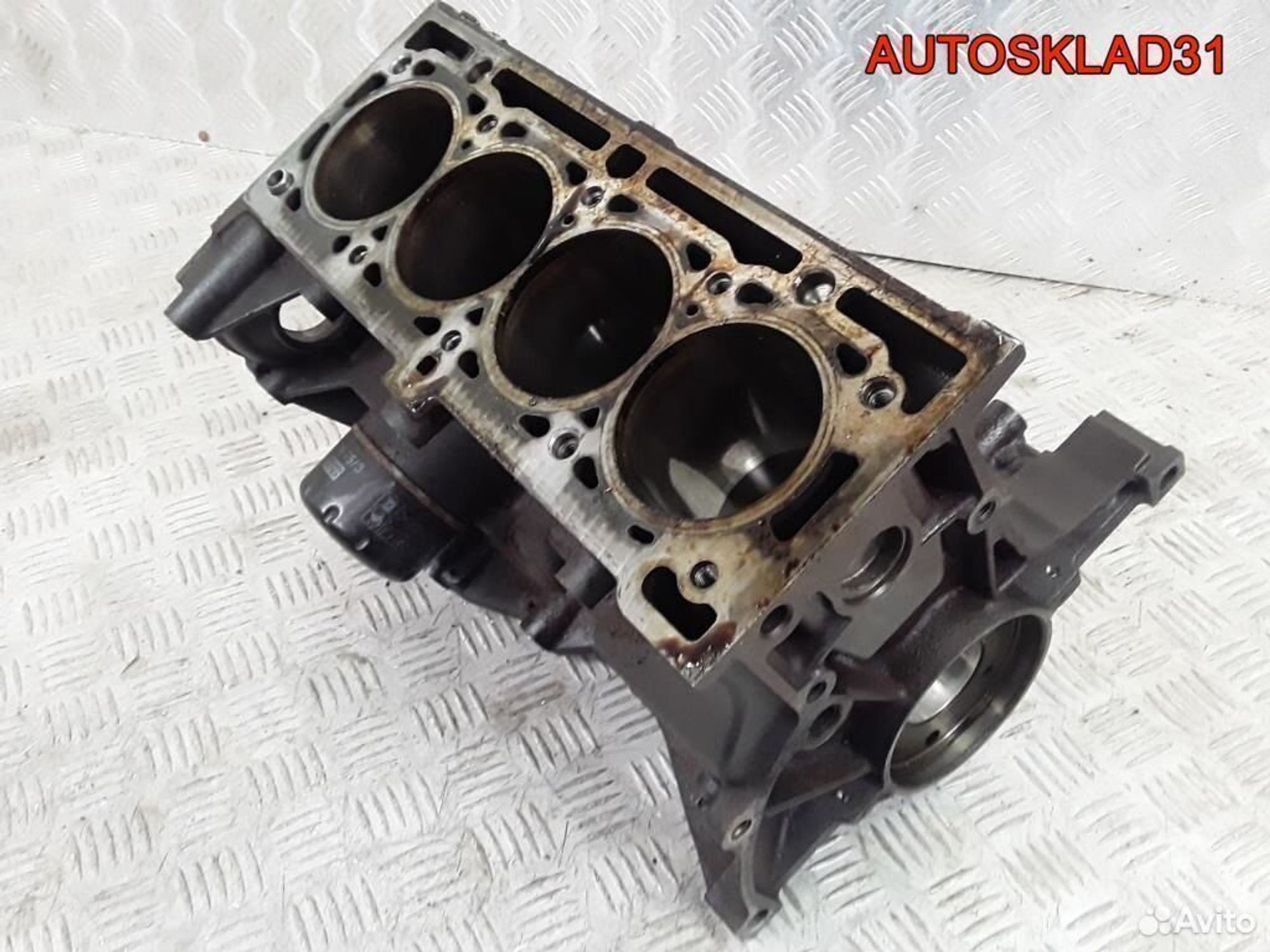 Блок цилиндров двигателя Renault Megane 2 K4M 748, 4500 рублей, Дубовое