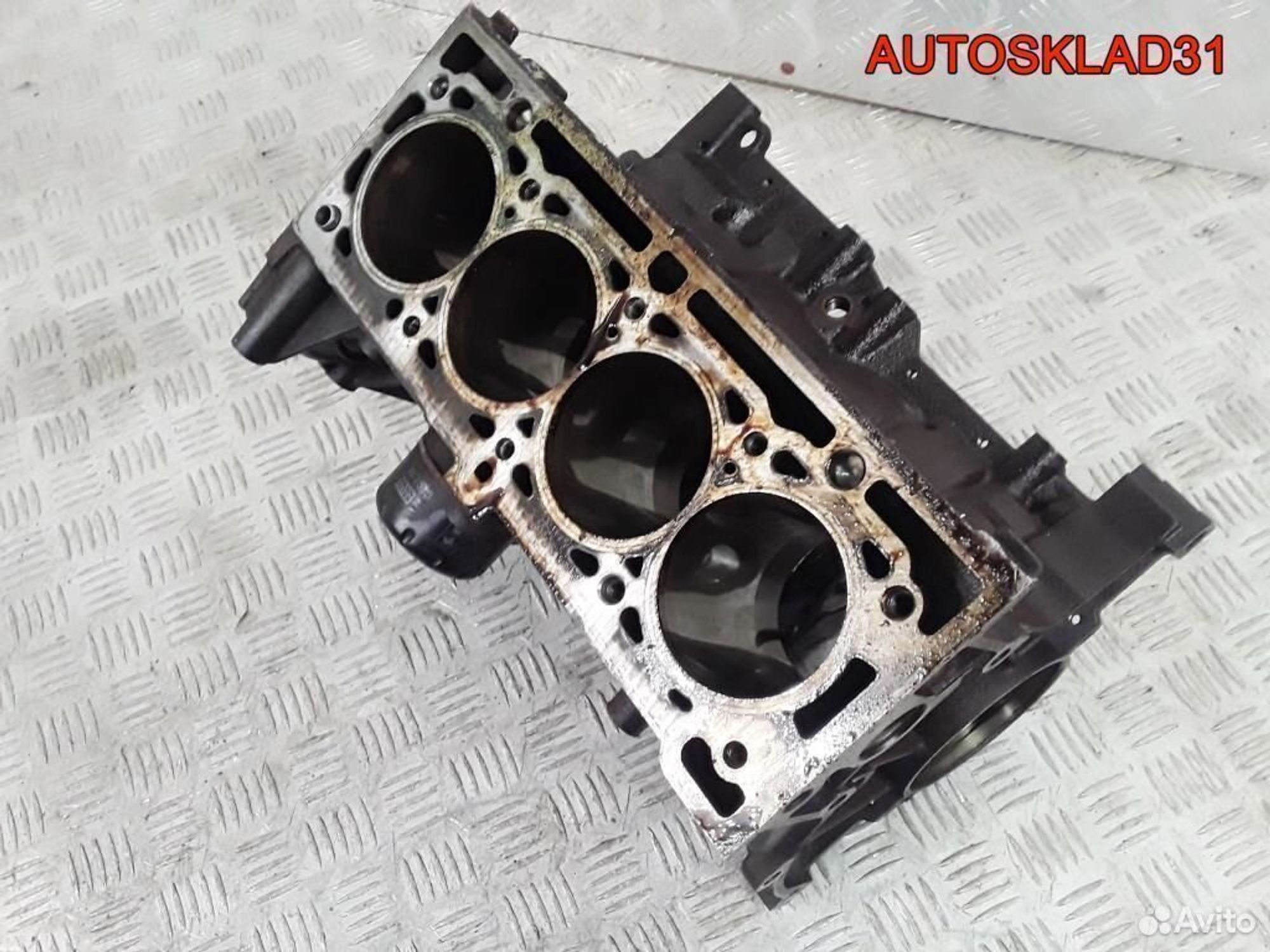 Блок цилиндров двигателя Renault Megane 2 K4M 748, 4500 рублей, Дубовое